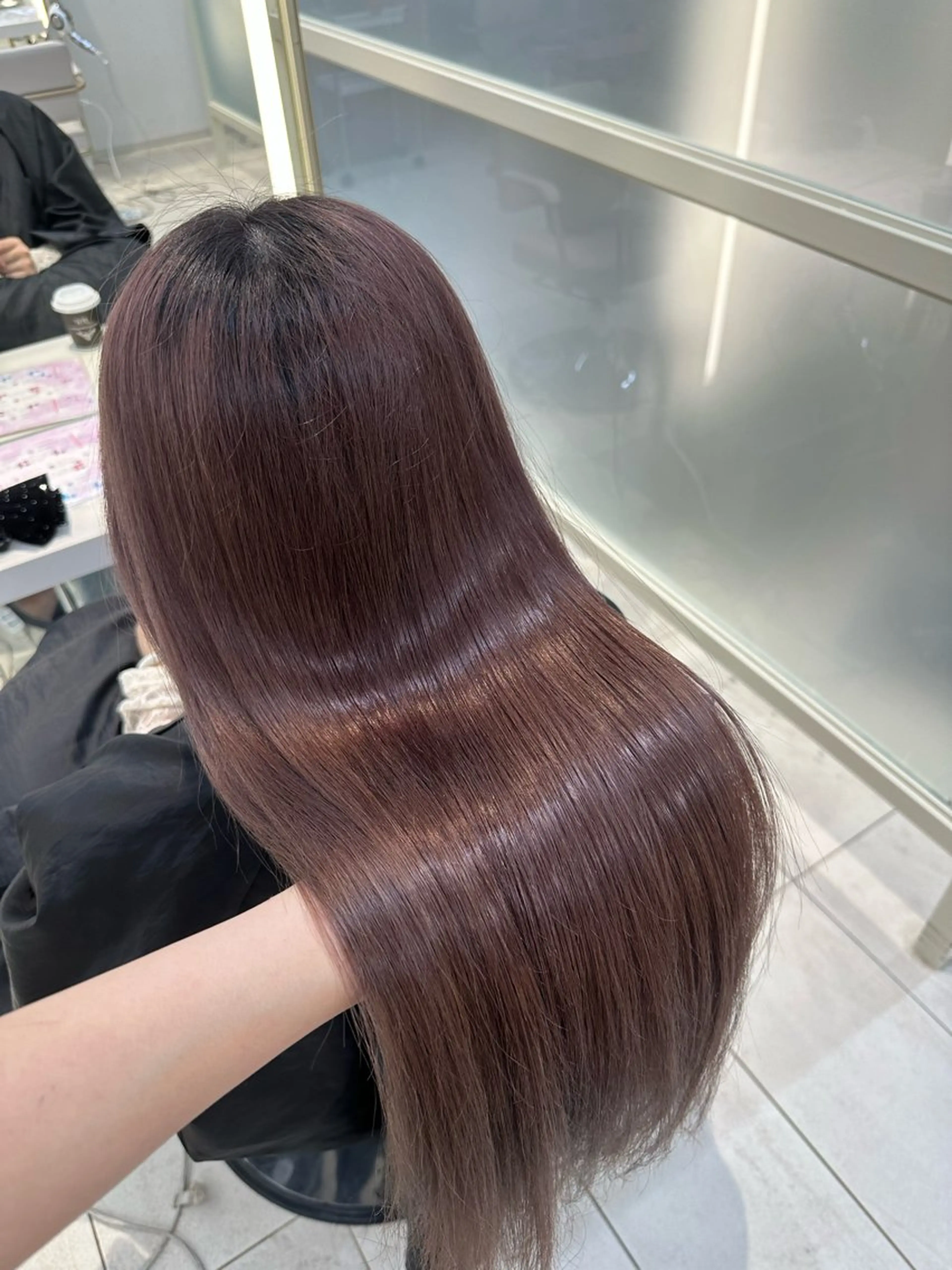 ロング oto🎀×美髪× シースルー前髪🤍のヘアスタイル