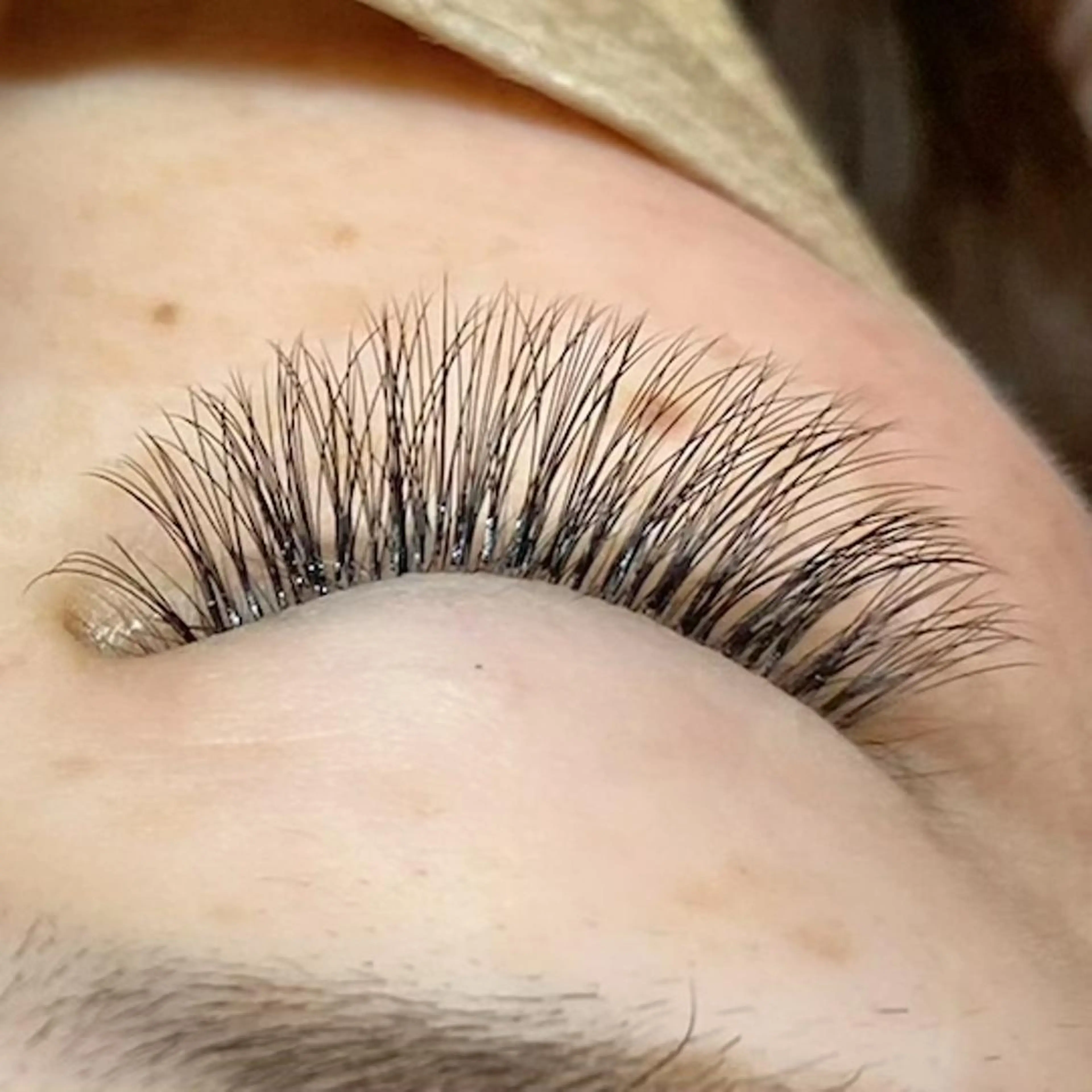 マツエク・マツパ ボリュームラッシュ arton Eyelash所属・Arton Eyelashのエステ・リラクイメージ
