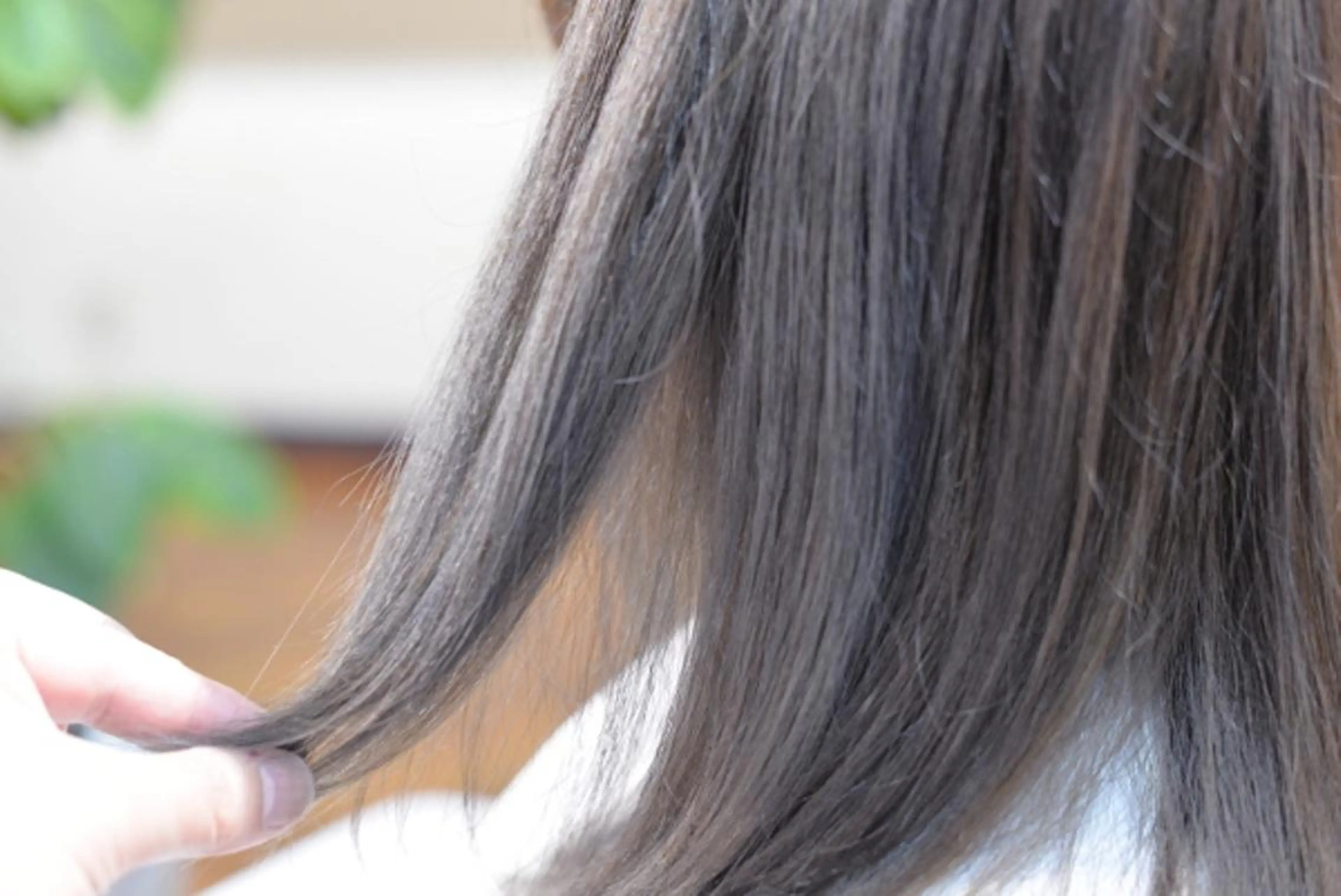 カラー ケアカラー グレージュ 大嶋 宏隆のヘアスタイル