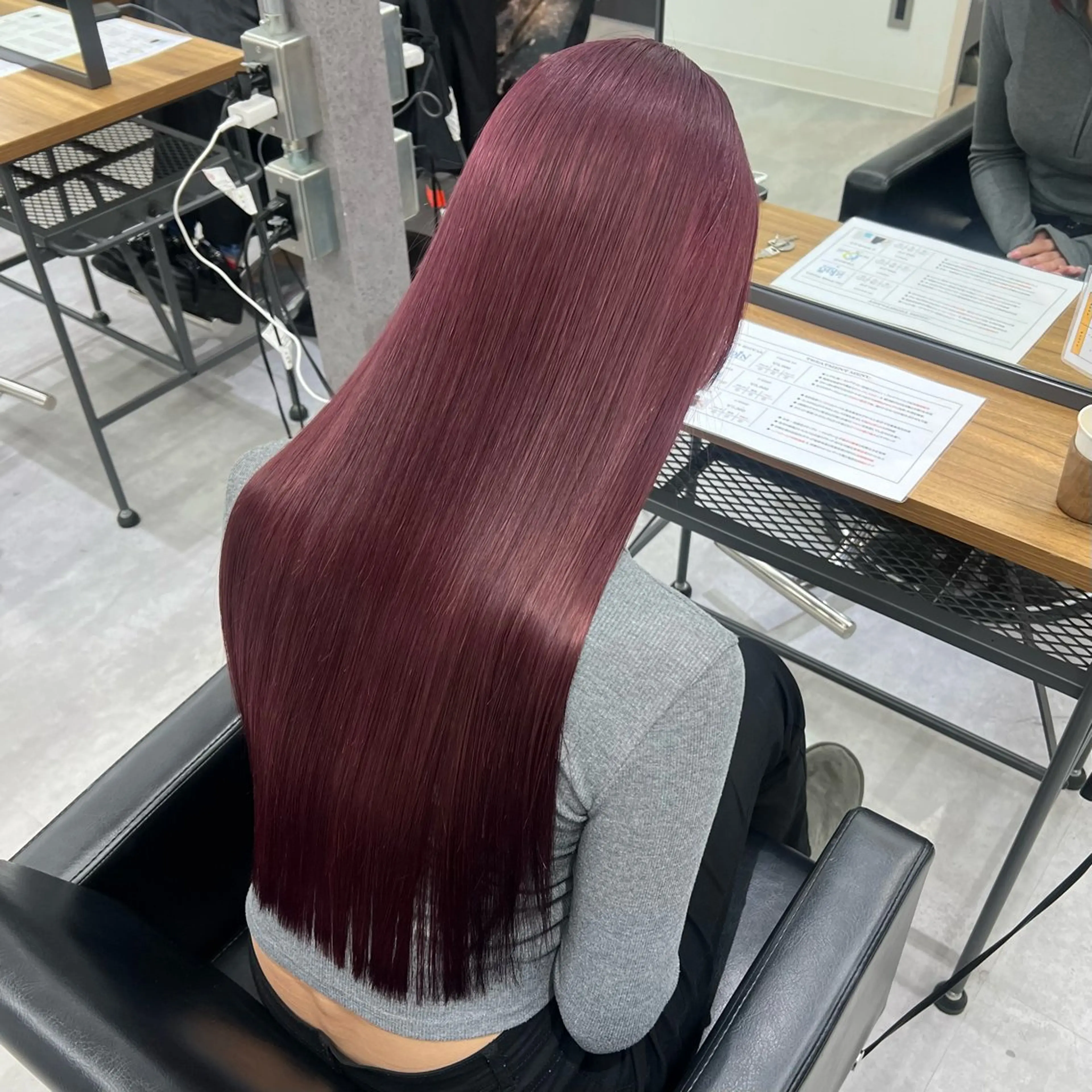 ロング カラー ブリーチ 透明感カラー デザインカラー ダブルカラー ハイトーンカラー カットモデル募集 八王子/kyocoのヘアスタイル