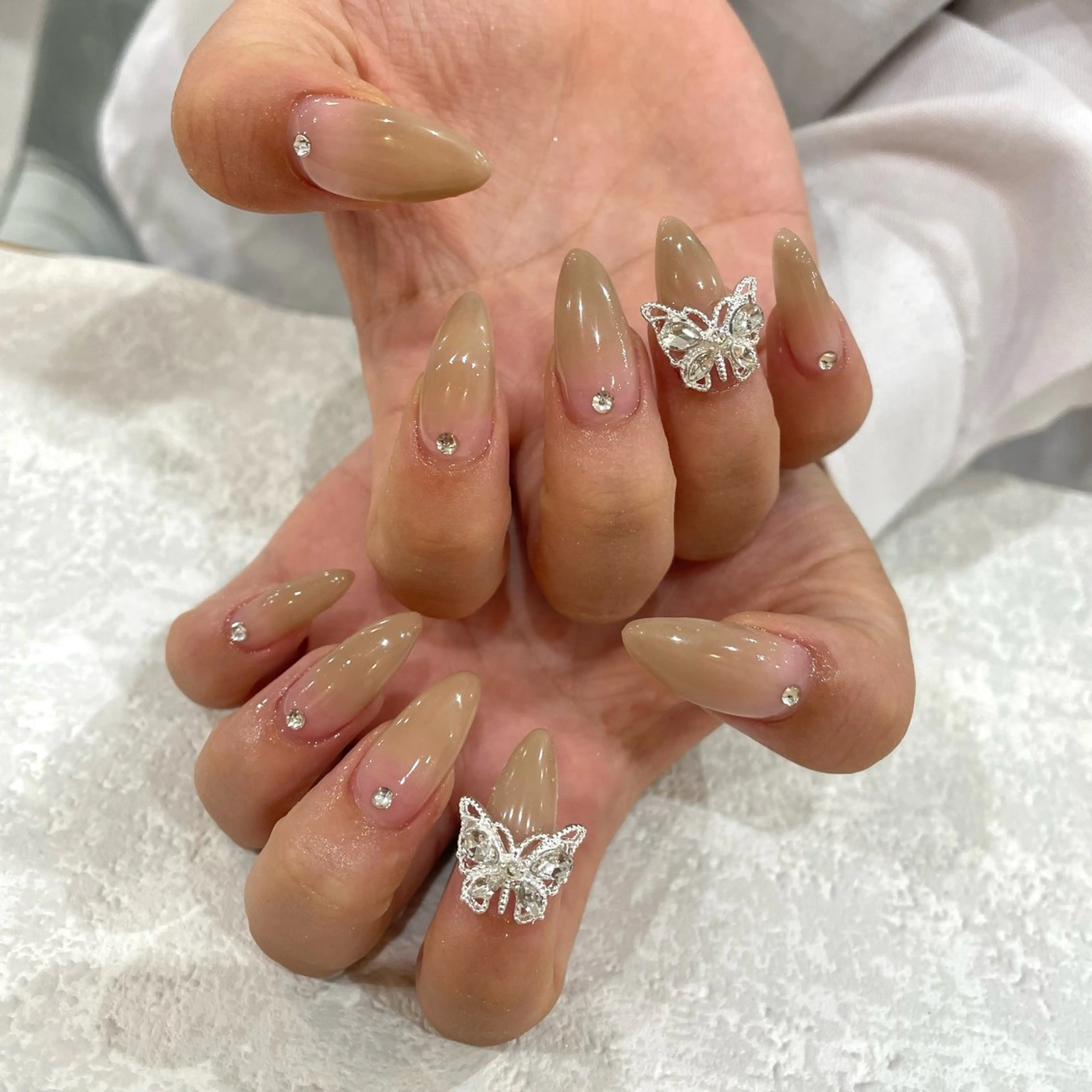 ネイル ハンドネイル Lisia salonのネイルデザイン
