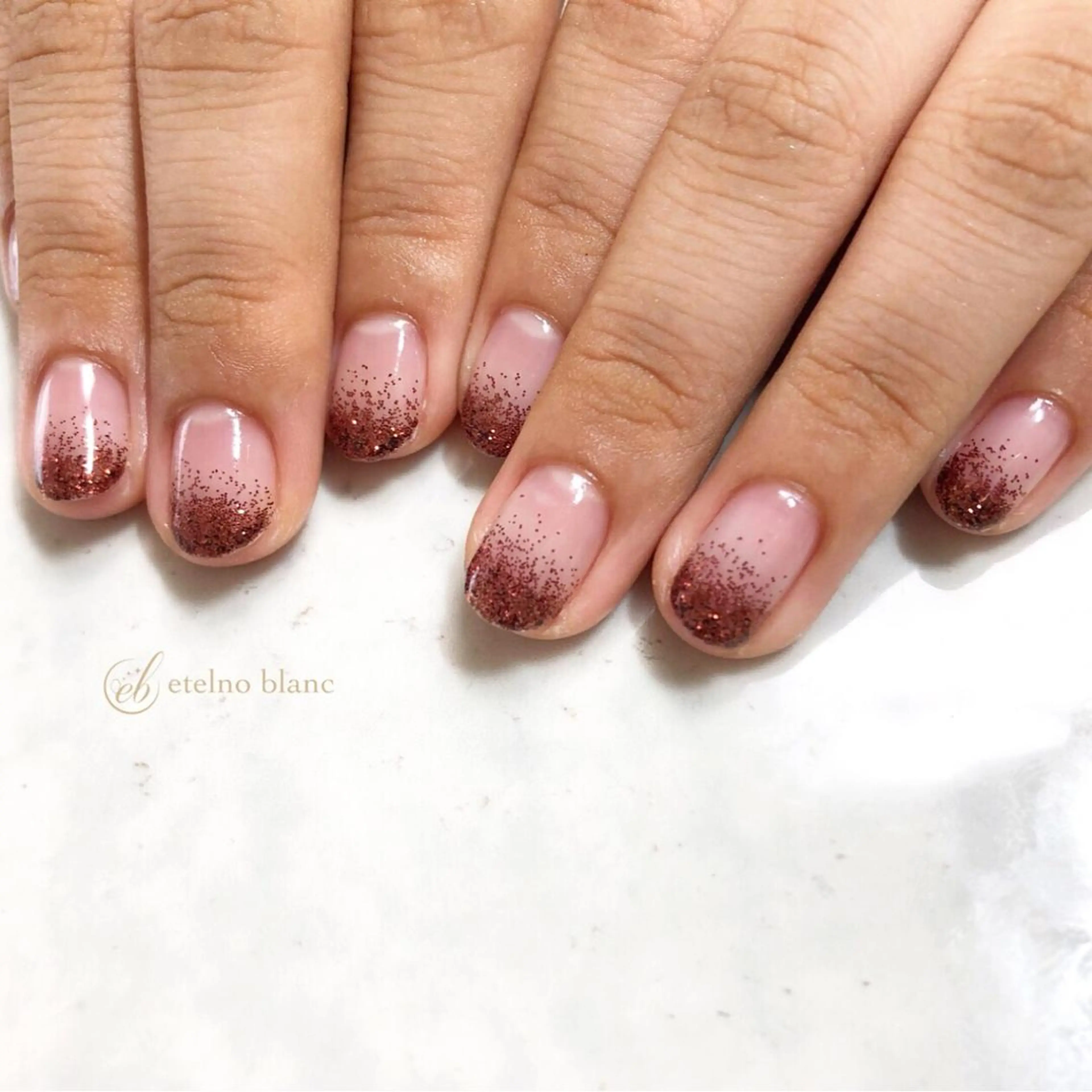 ネイル etelno blanc中目黒のネイルデザイン