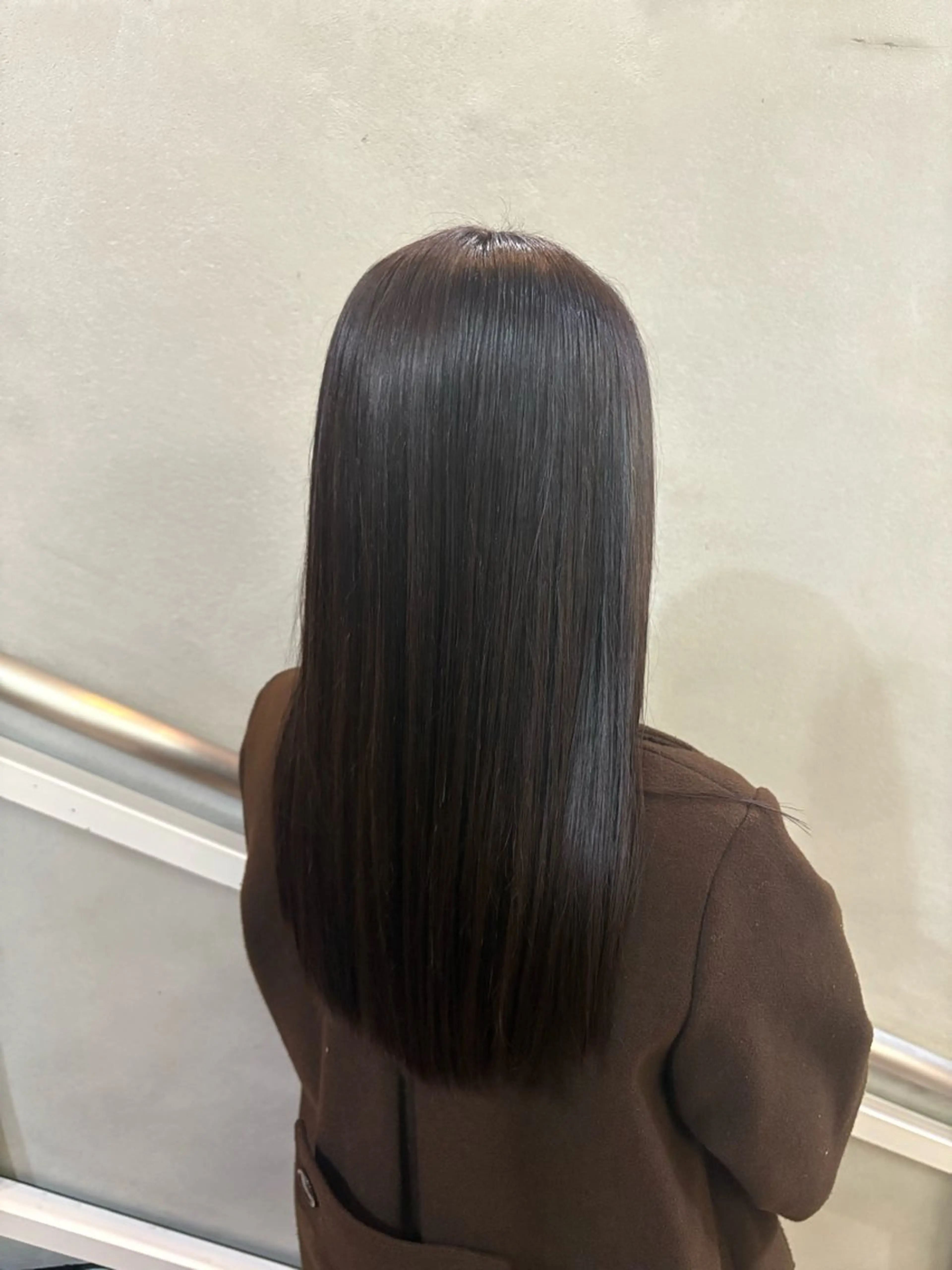 ロング 髪質改善 縮毛矯正 Jr.スタイリスト ヨシノヒメカのヘアスタイル