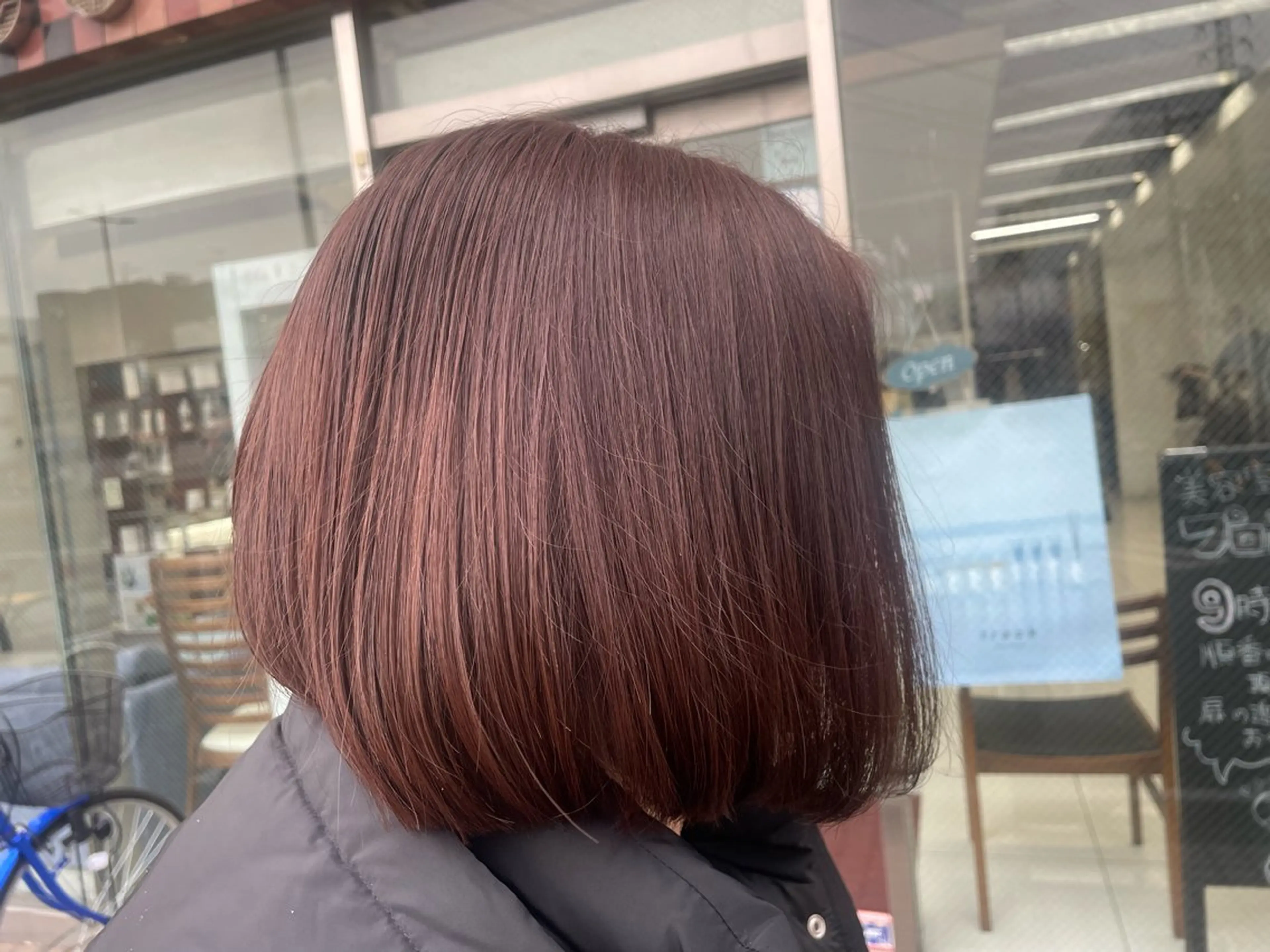 ショート カラー まとまらない髪に🌼 髪質改善｜長島 彩瑛のヘアスタイル