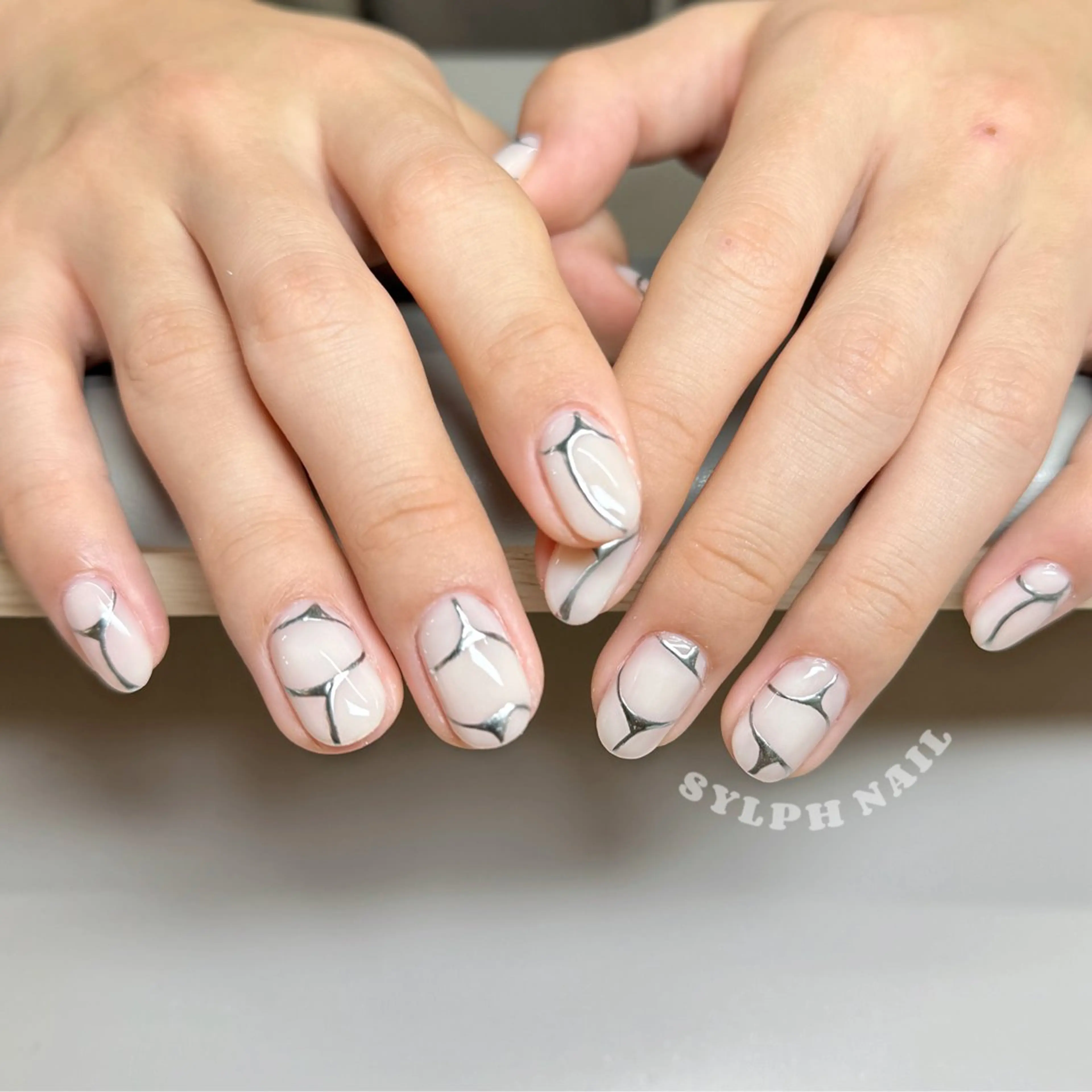 ネイル ハンドネイル Trend Nail シルフのネイルデザイン