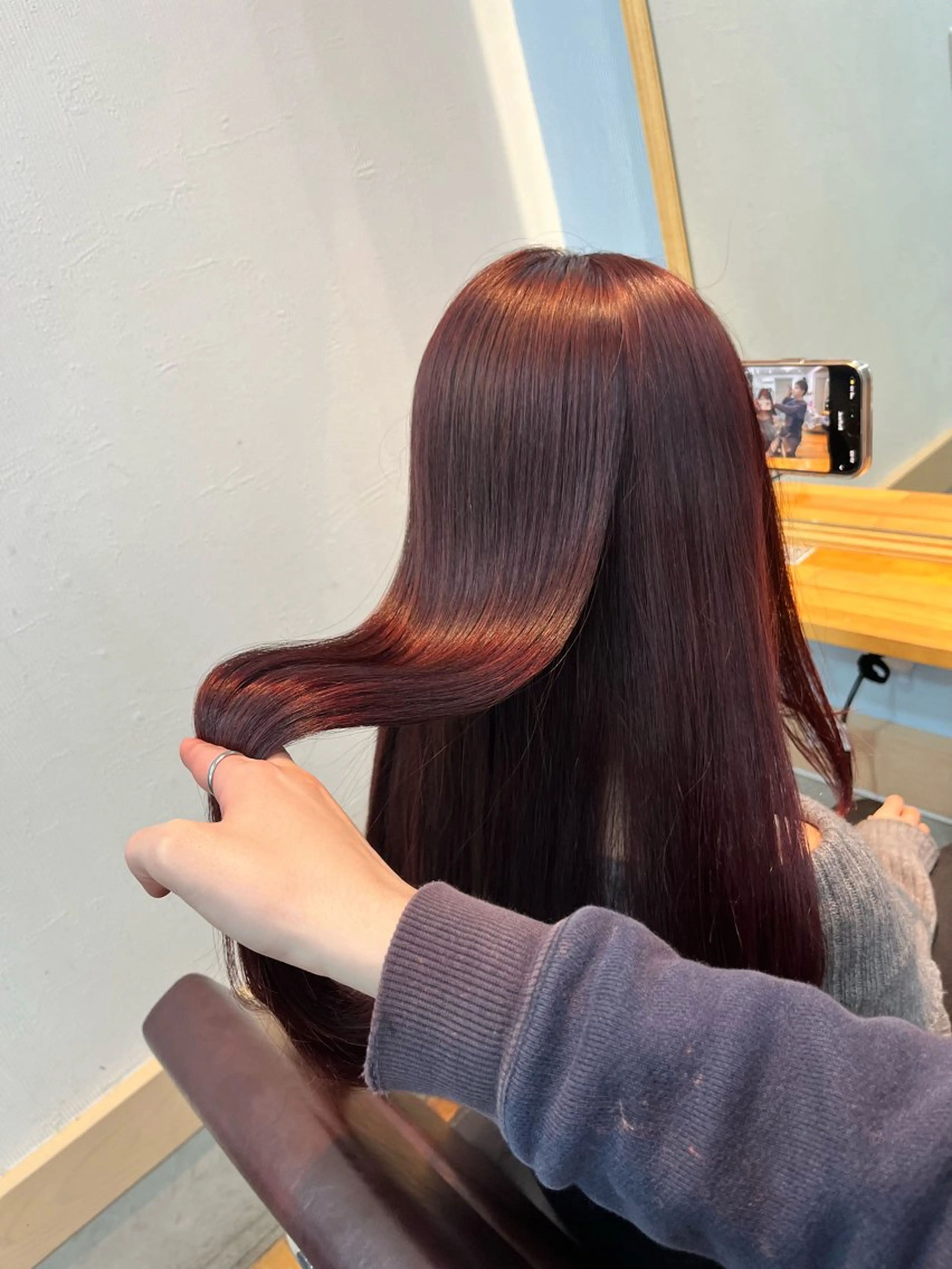 ロング カラー ダブルカラー インナーカラー 髪質改善 ヘアカラー トリートメント ヘッドスパ 🫧艶髪デザイナー 🫧白石航汰のヘアスタイル