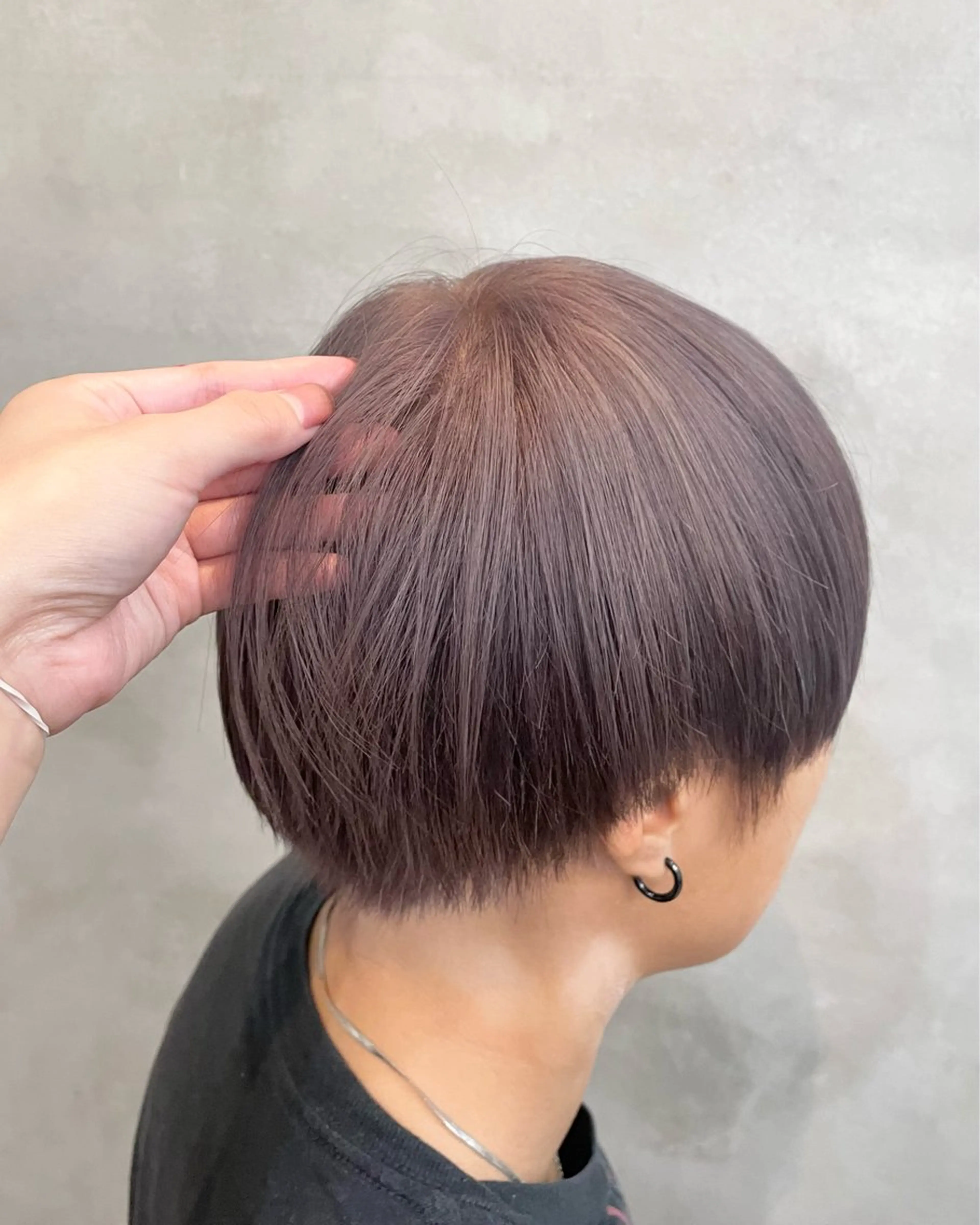 ショート カラー ヘアアレンジ カット ヘアカラー トリートメント 【ピンク/韓国ヘア/ ヘアセット】亜海のヘアスタイル