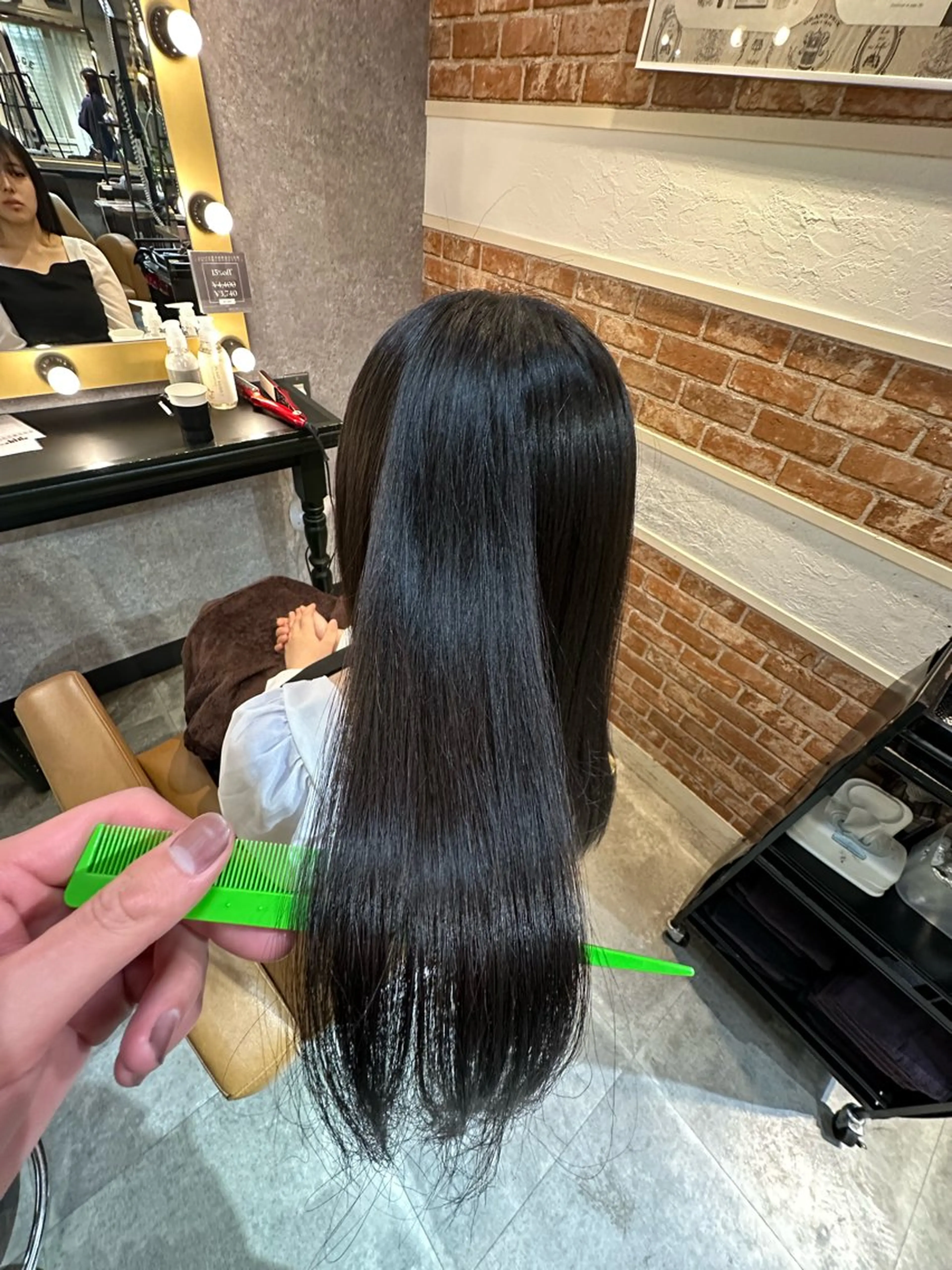ロング カラー パーマ 縮毛矯正 カット ヘアカラー 縮毛矯正 トリートメント Lond rouge所属・💚銀座/ミディアム /美髪矯正/芦川💚のヘアスタイル