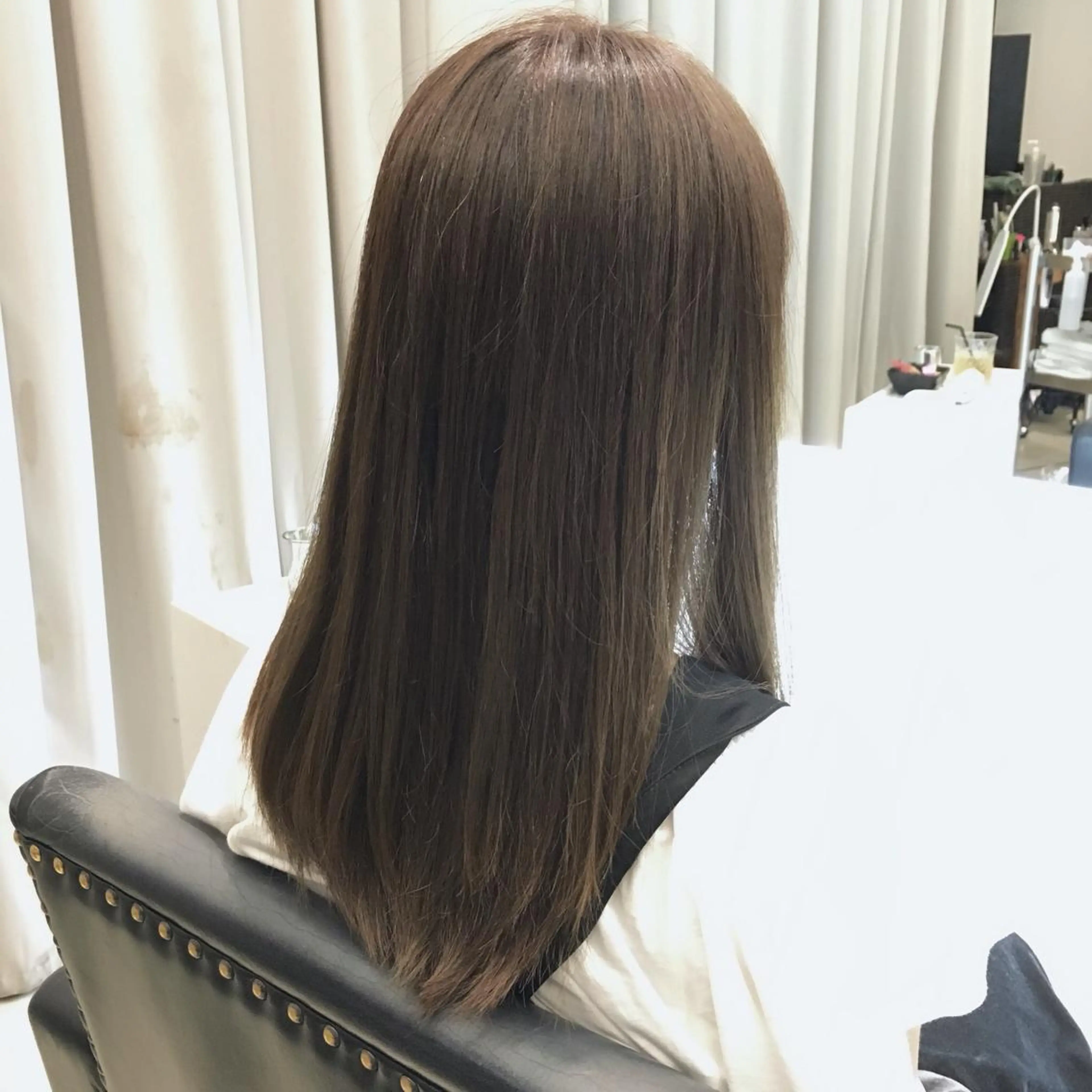 セミロング ロング カラー ネイビーカラー Lien所属・西川 ヒロキのヘアスタイル