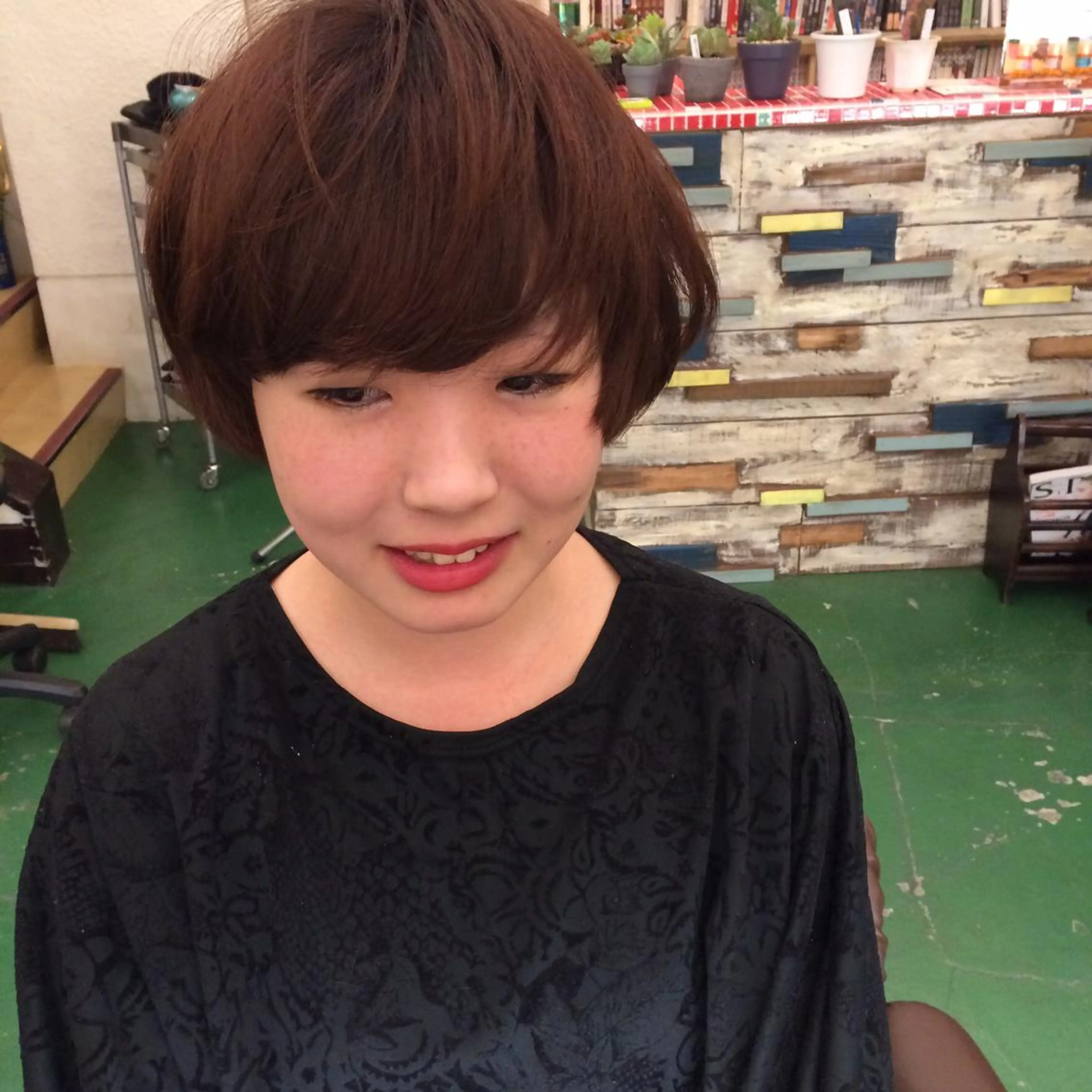 ショート カラー パーマ ショートヘア Lagom なかだのヘアスタイル