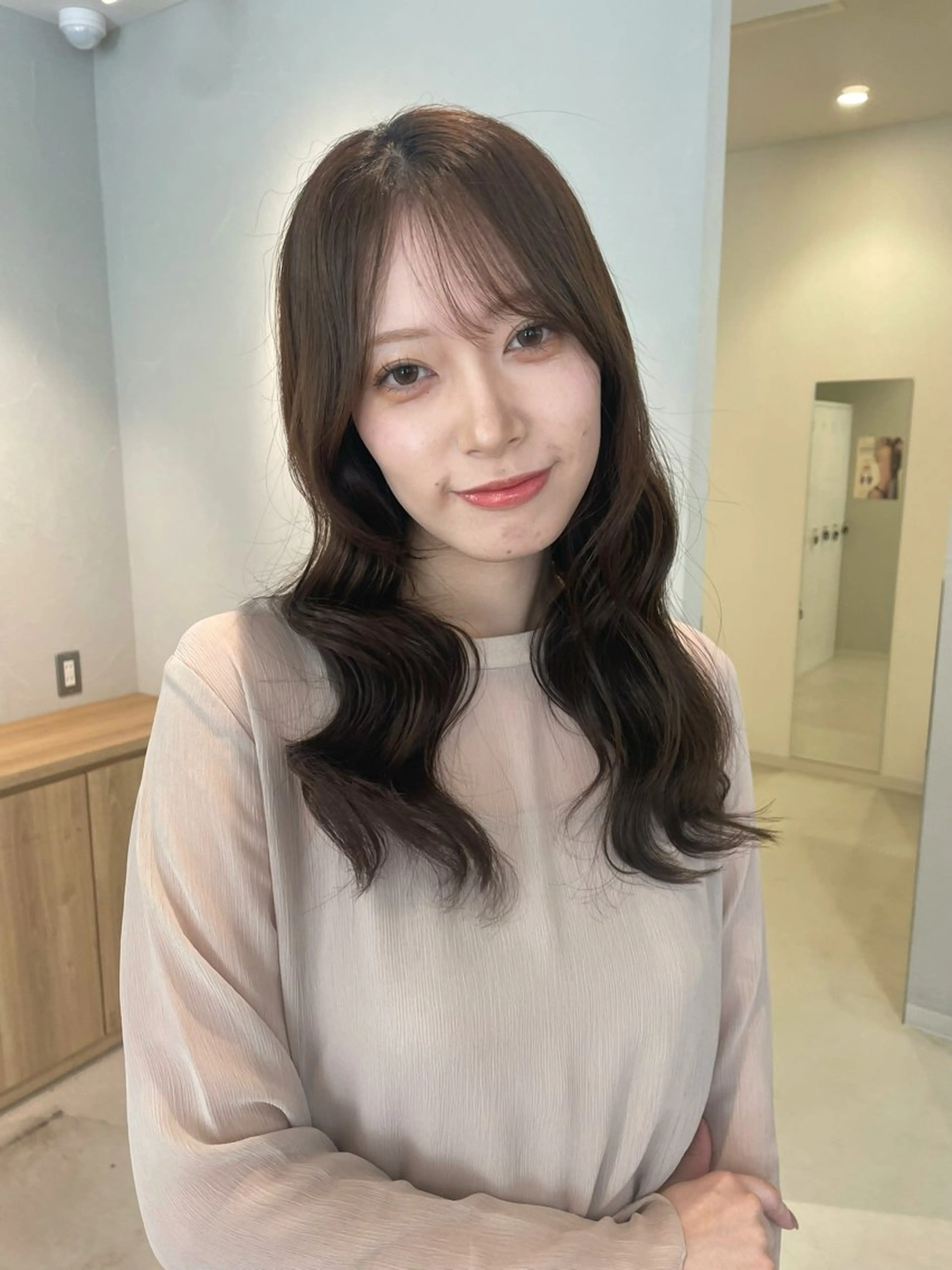 ロング カラー ブラウンカラー チョコレートブラウン 植手 莉菜のヘアスタイル