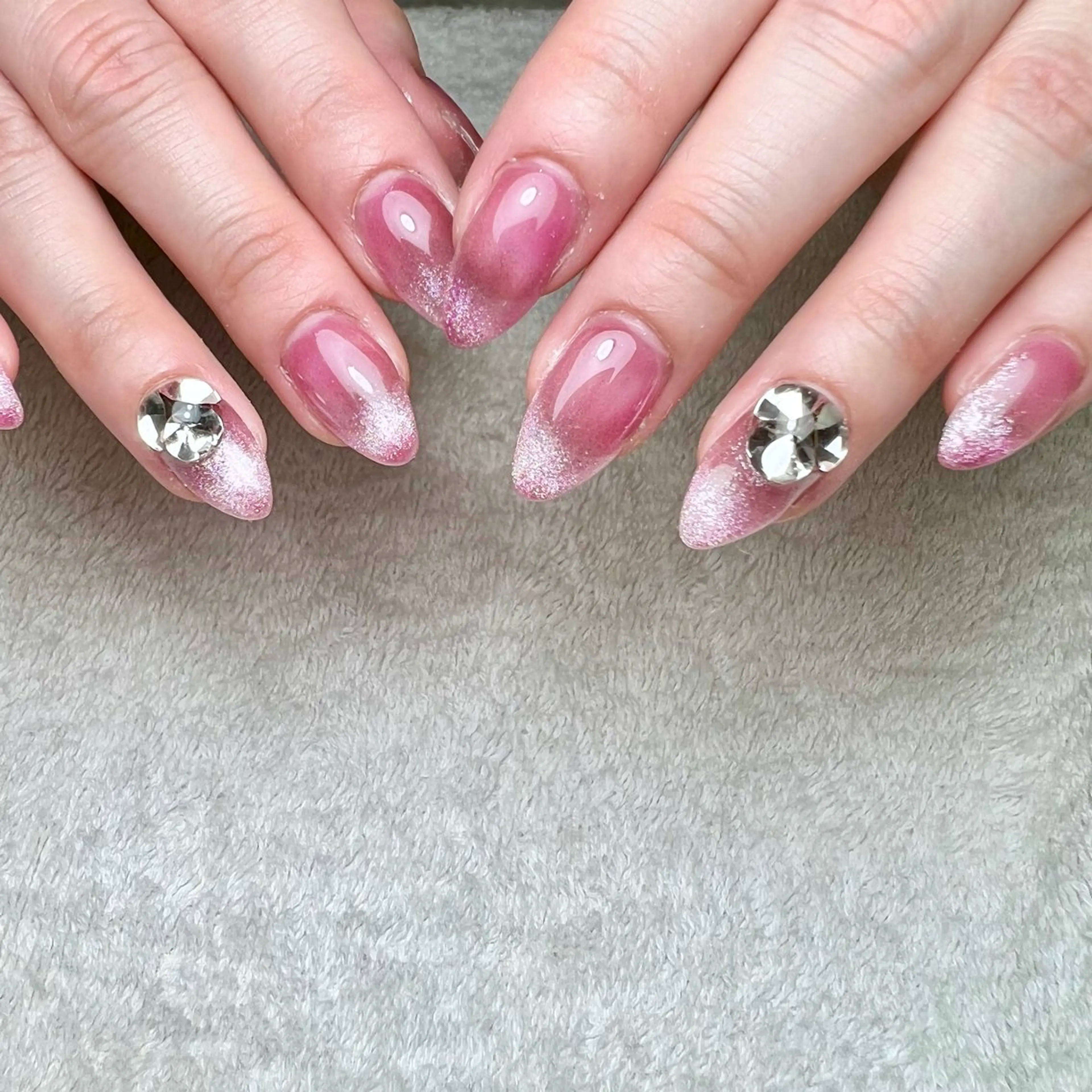 ネイル ジェルネイル マグネットネイル ハンドネイル COCO+所属・COCO +のエステ・リラクイメージ