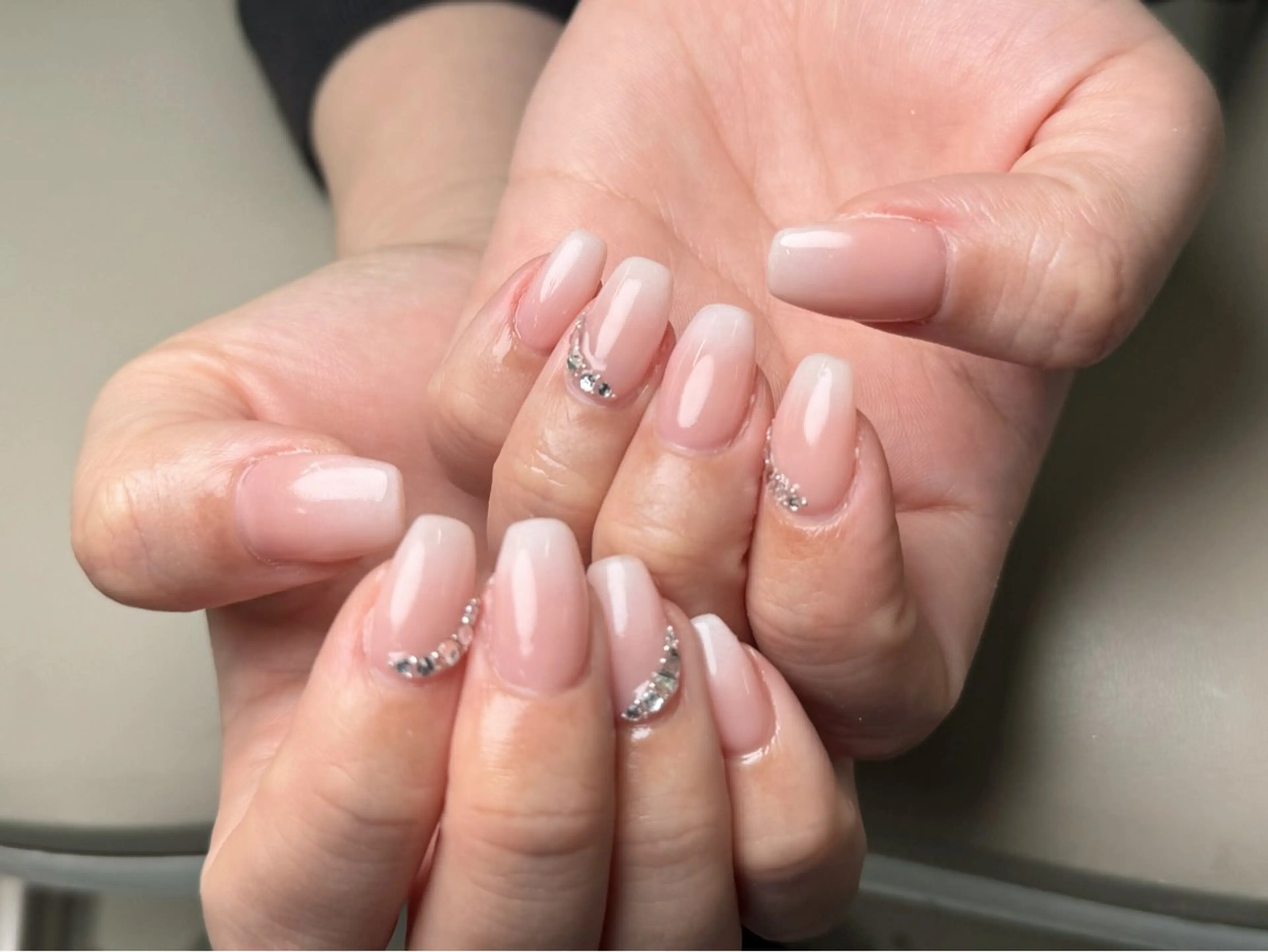 ネイル ハンドネイル ハンドケア Nail&Eyela sh Nanaのネイルデザイン