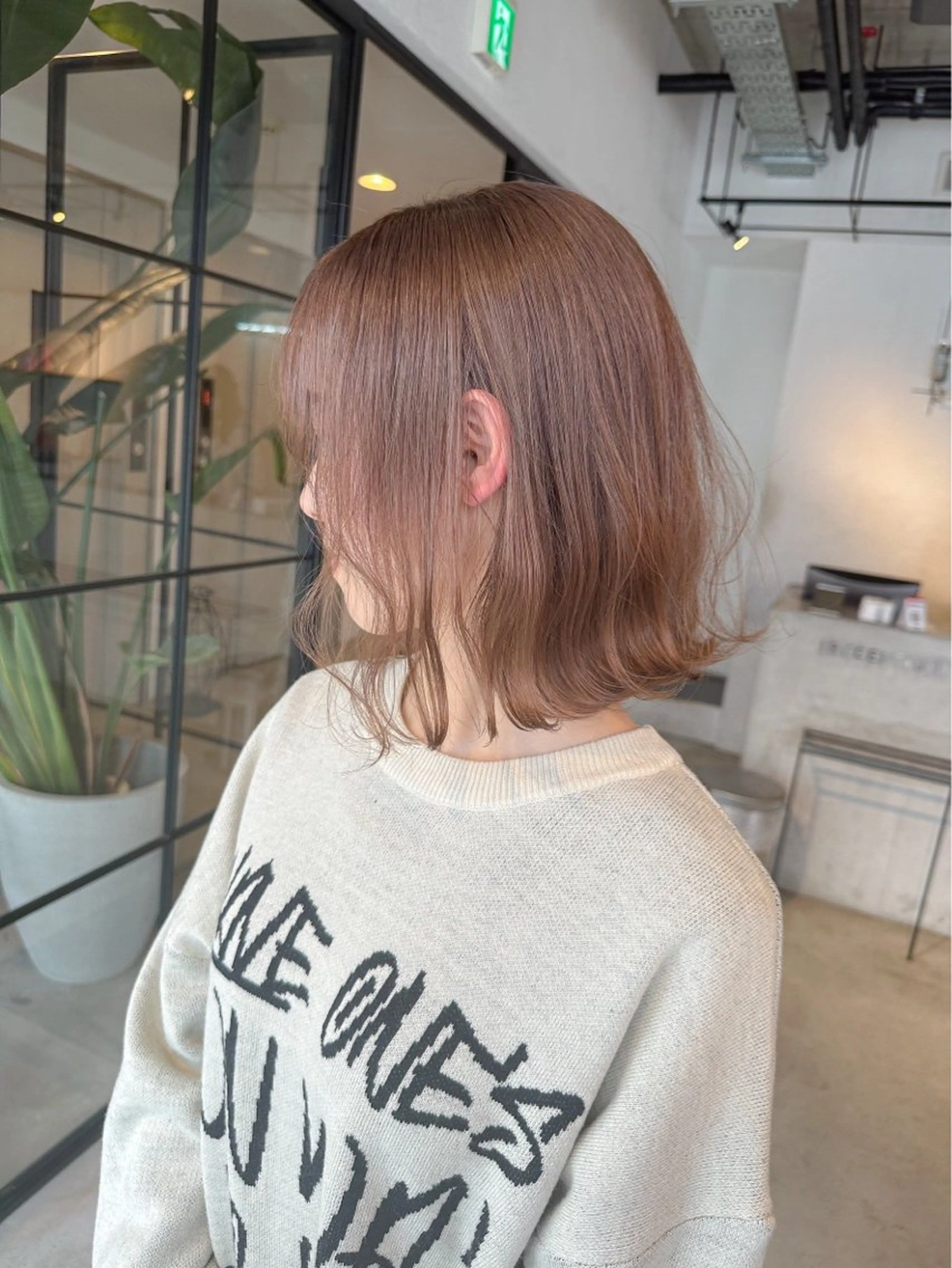 ミディアム 艶カラー🤍新潟/ 小新/マオのヘアスタイル