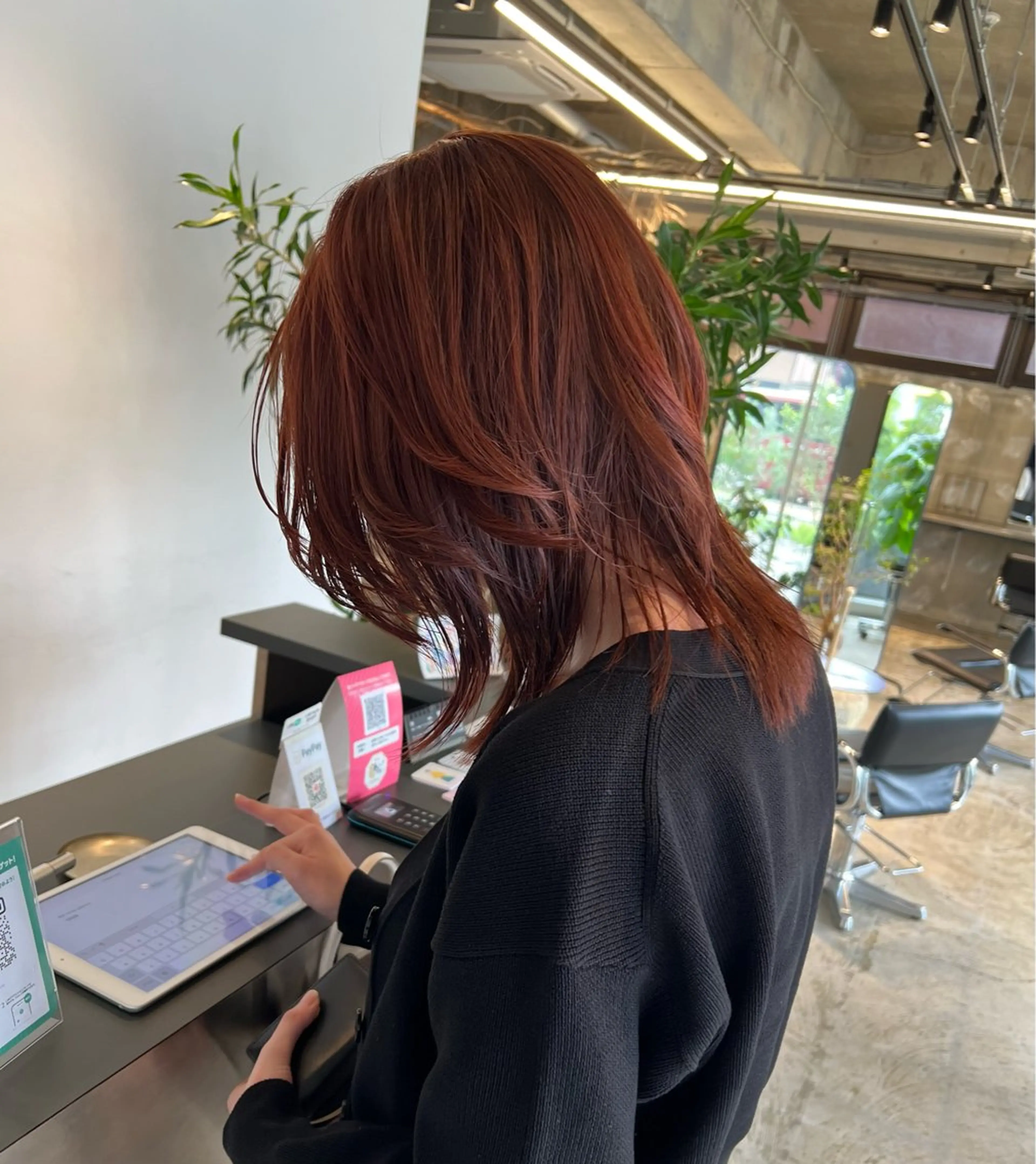 ミディアム カラー カット ヘアカラー トリートメント piilo. かわい  なつみのヘアスタイル