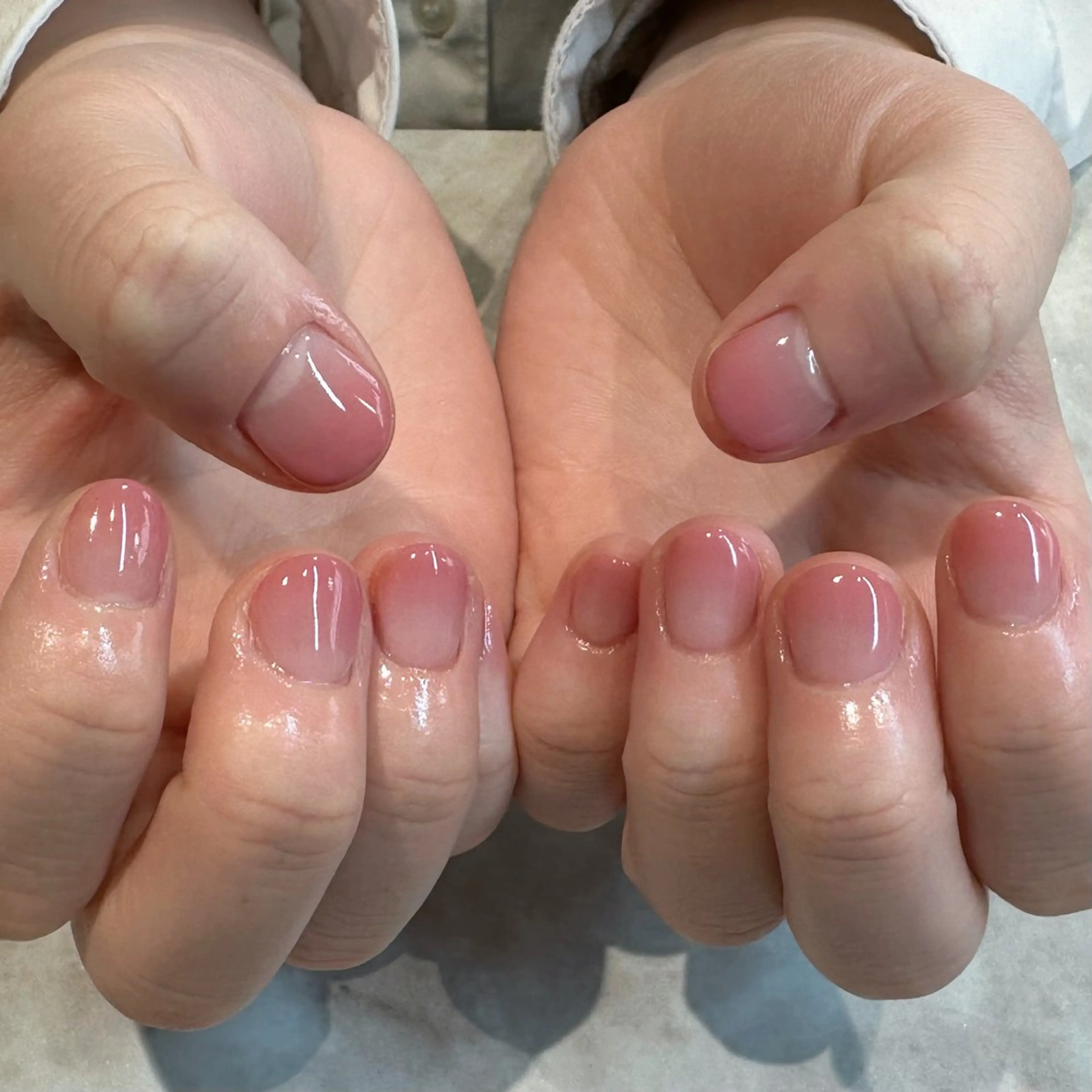 ネイル ピンク ショートネイル erinca nail所属・圦本 有紀のネイルデザイン