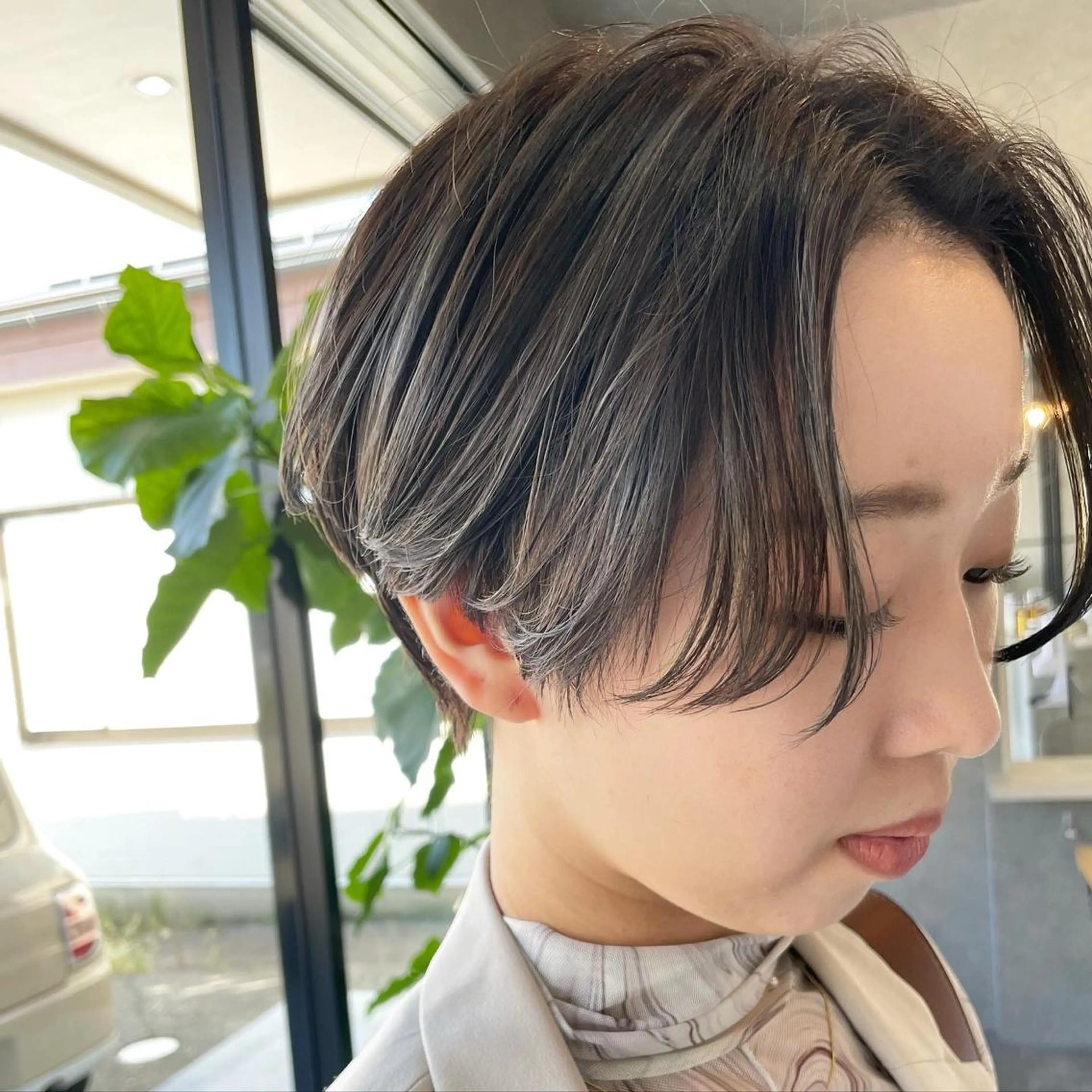 ショート ヘアカラー 河原 亮のヘアスタイル