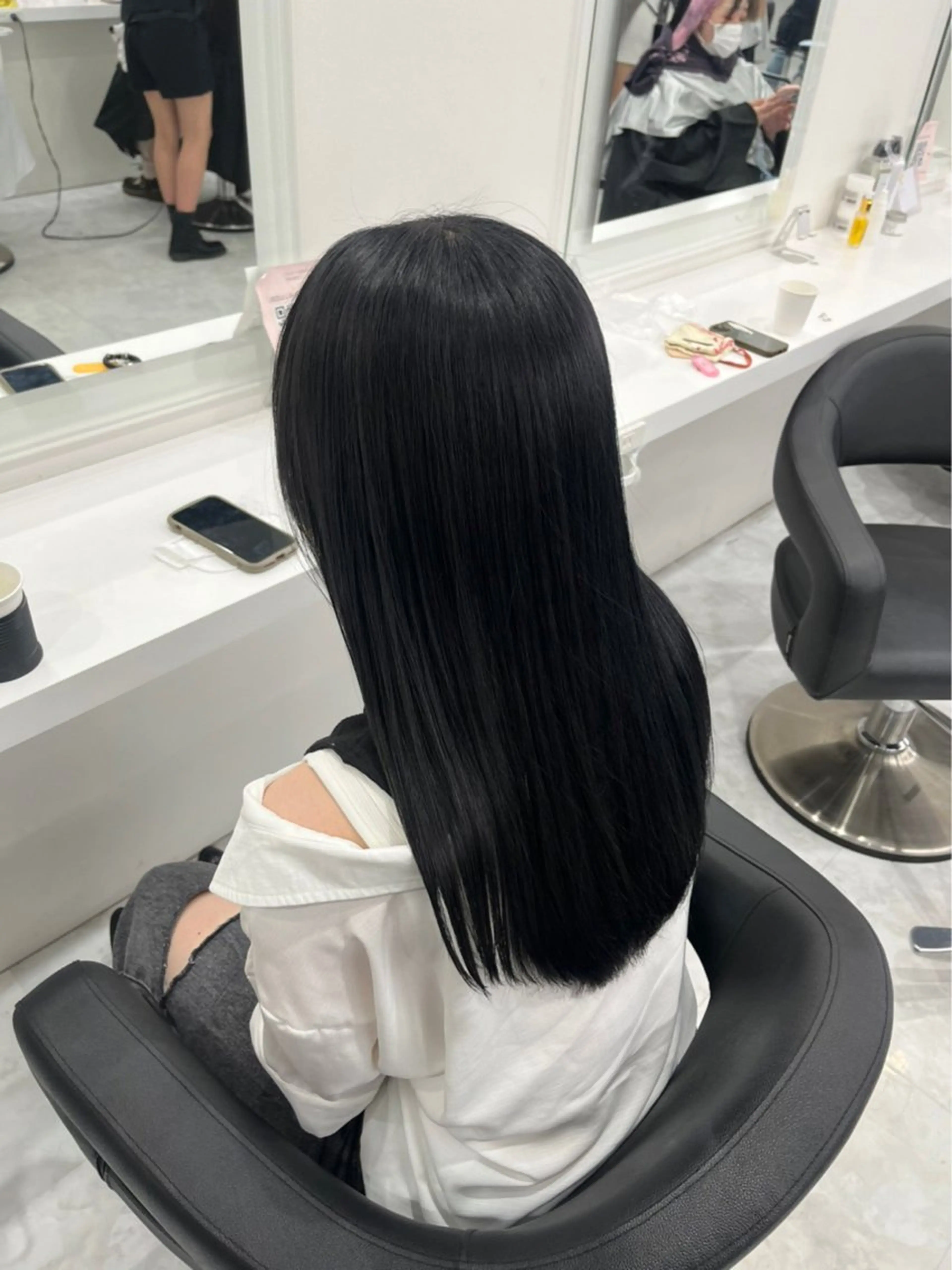 ロング カラー ダークグレー ダークグレージュ グレージュ ヘアカラー トリートメント 💖トレンド夏 カラー💖FUTAのヘアスタイル