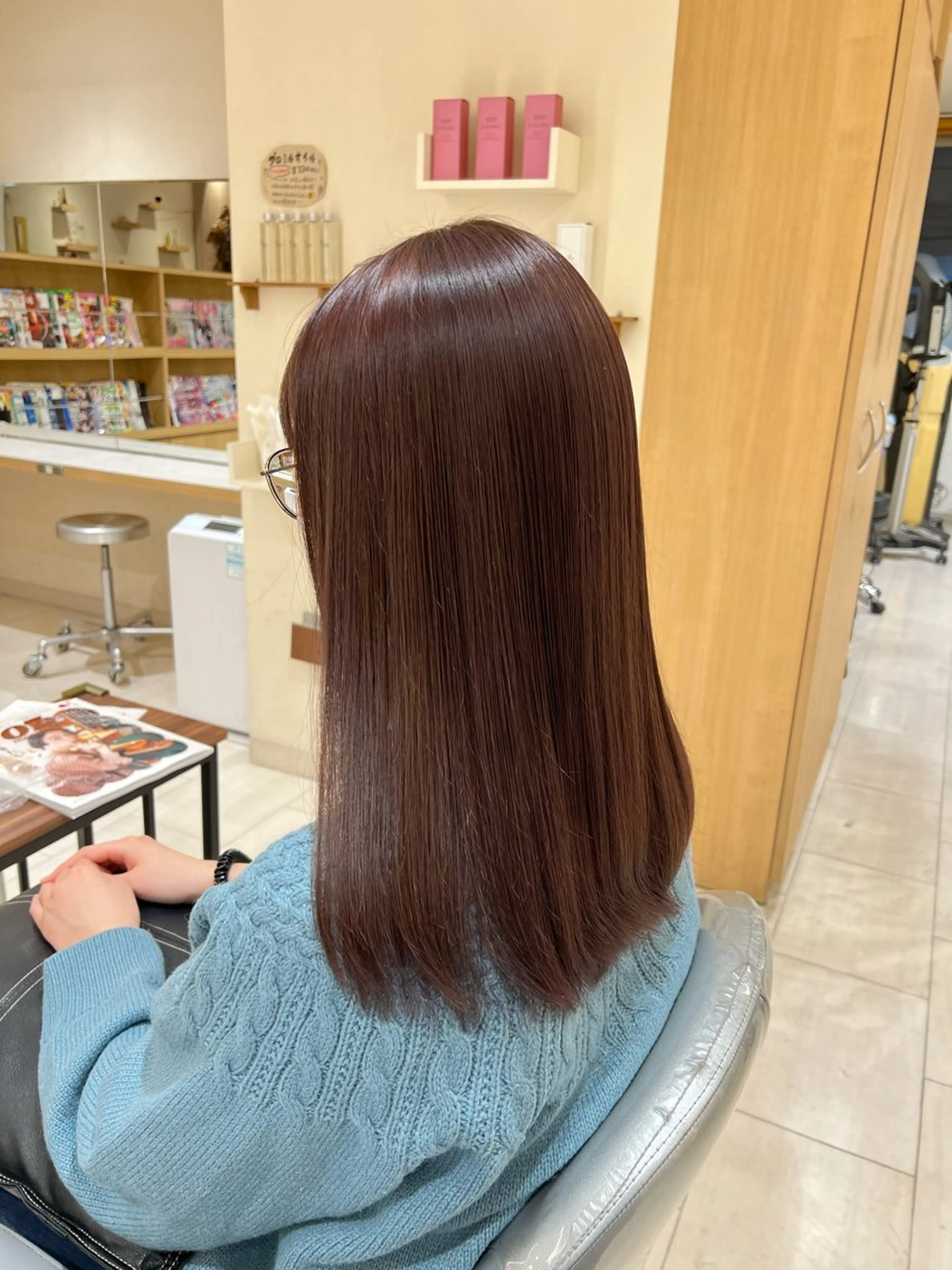 カラー 久永 菫のヘアスタイル