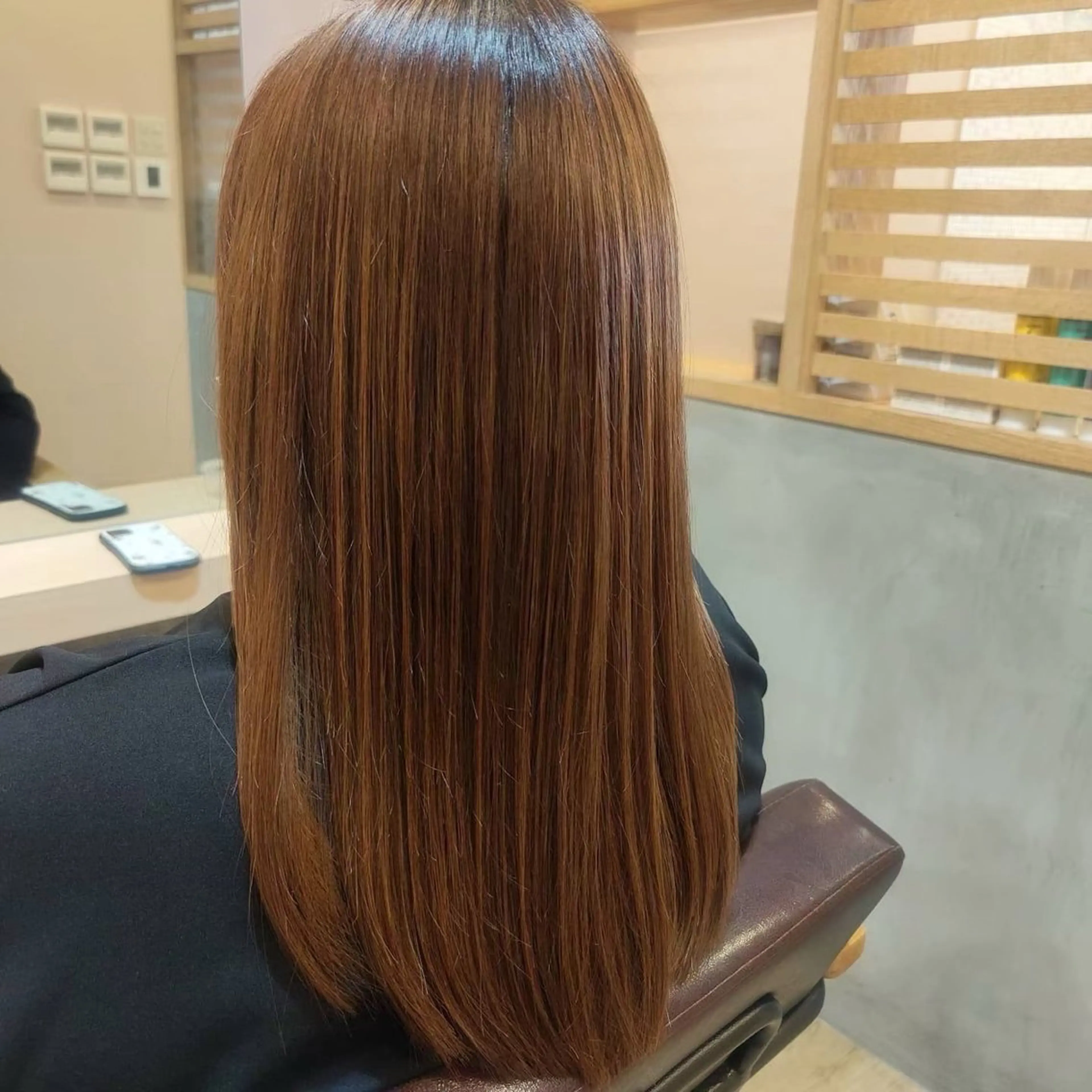 ロング カラー カット ヘアカラー トリートメント 内間 美鈴のヘアスタイル