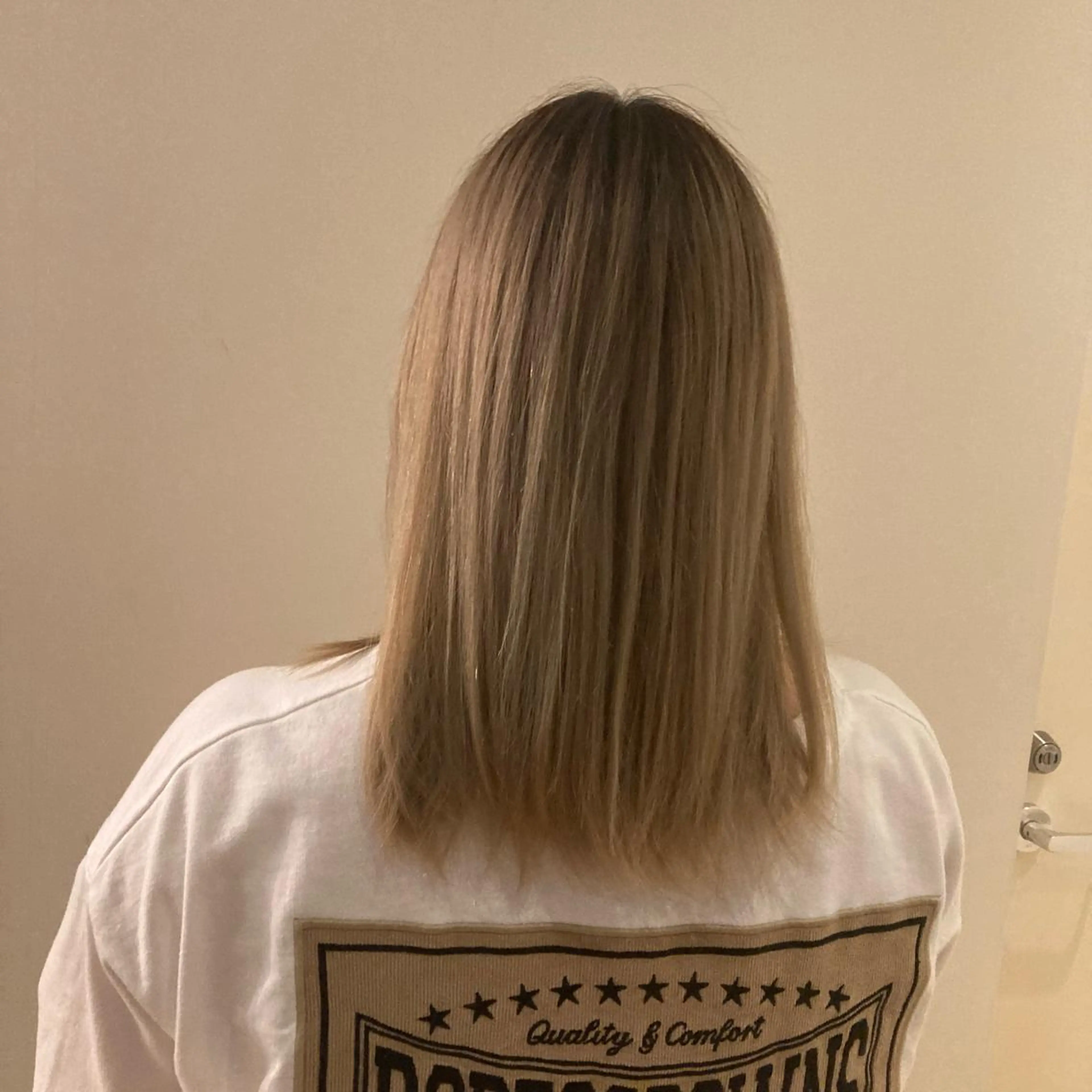 ミディアム anon所属・田中 結月のヘアスタイル