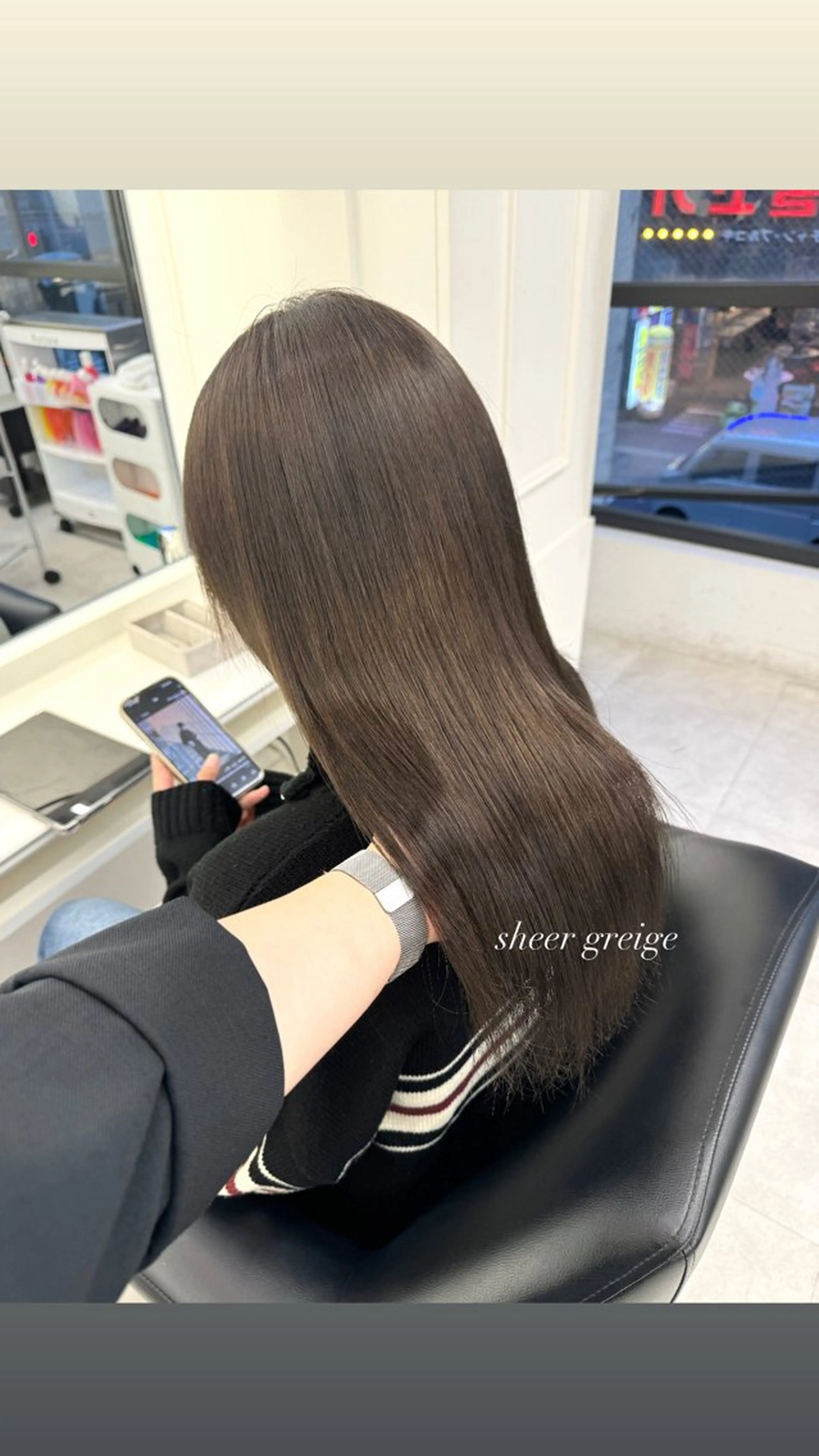 ロング ヘアカラー ParveMix 宮﨑 梨里のヘアスタイル