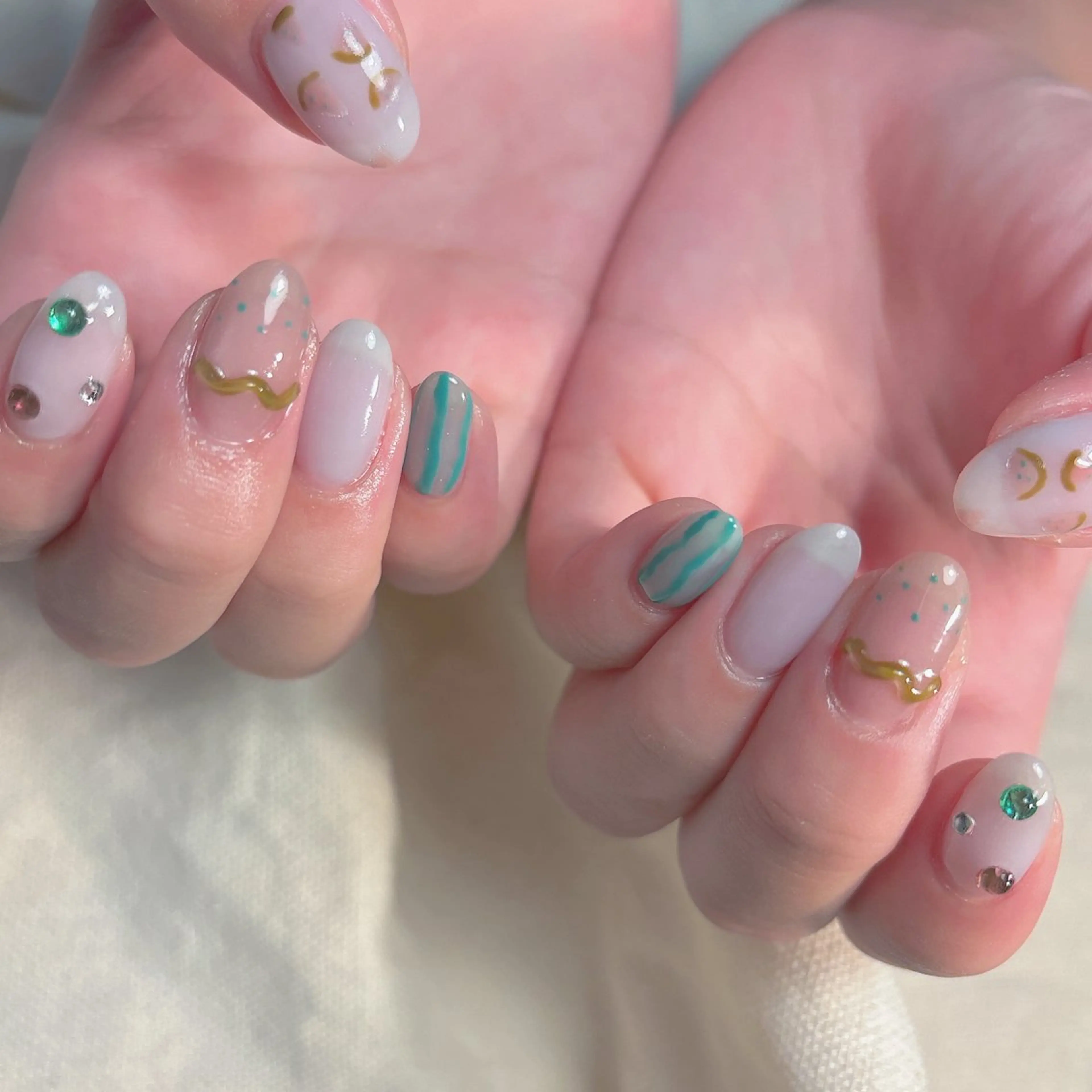 ネイル POPPY nail & eyelash【ポピーネイルアンドアイラッシュ】所属・POPPY nail Yumiのネイルデザイン