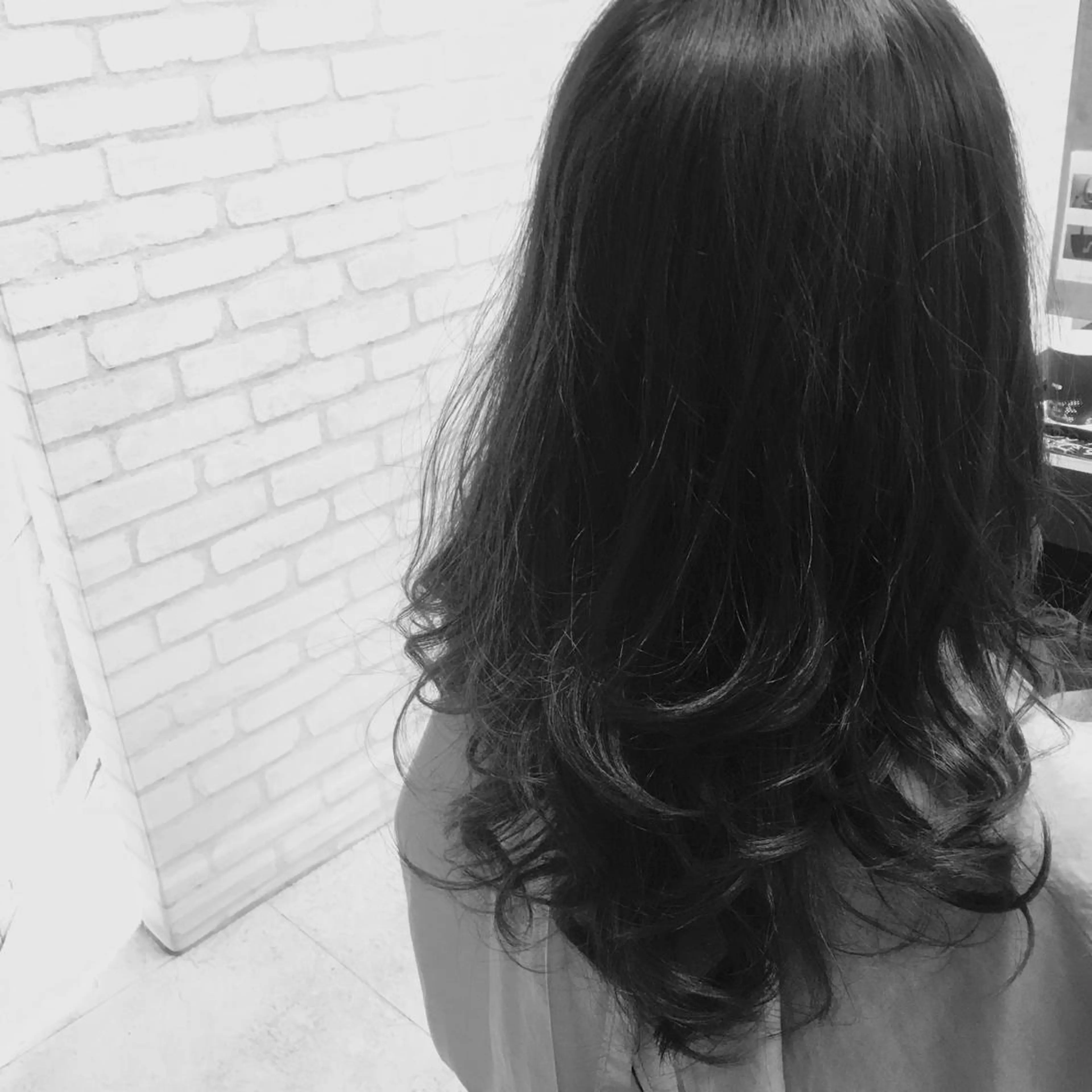 ロング ハイライト brace 立花のヘアスタイル