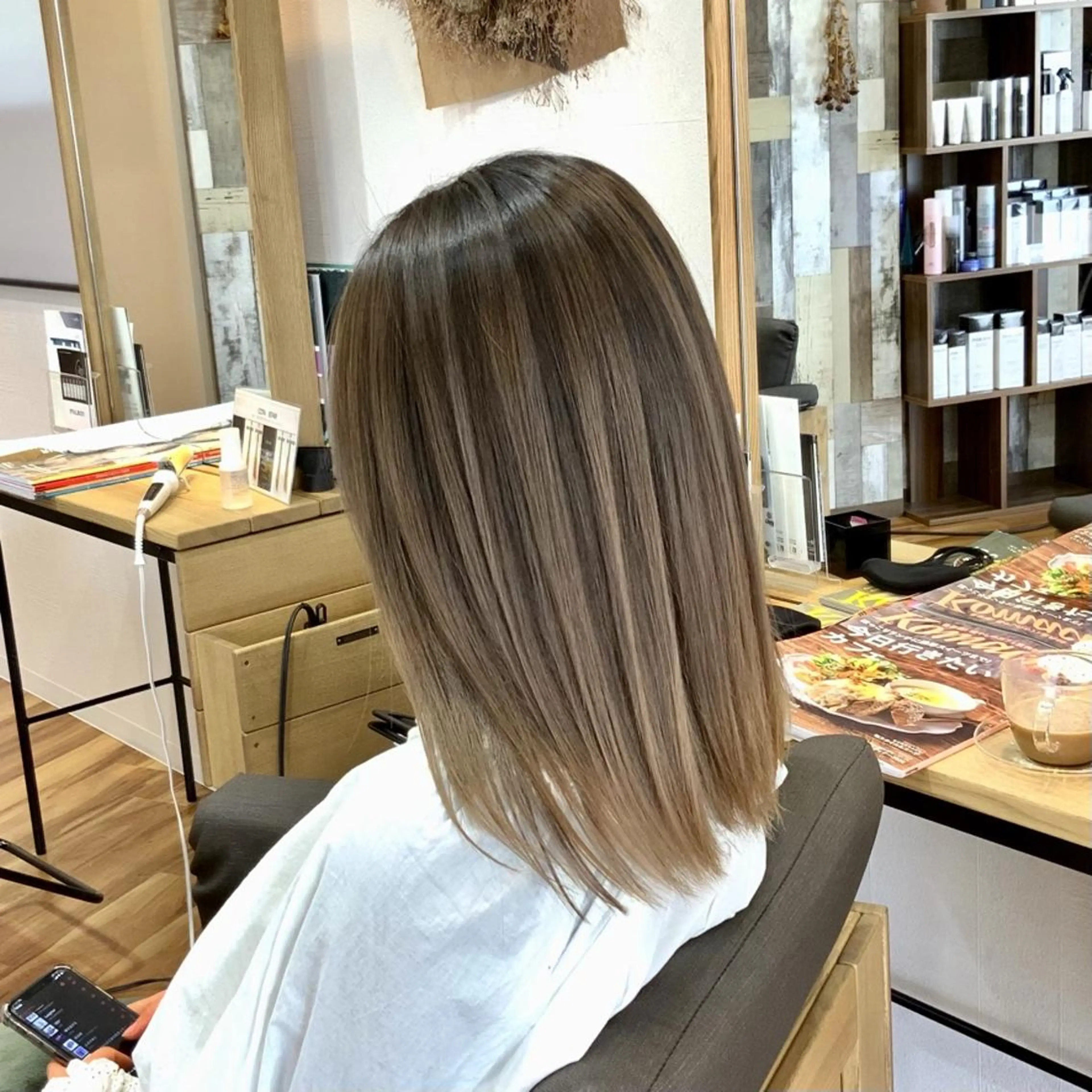 ミディアム レイヤーカット 🍀favori🍀 kanekoのヘアスタイル