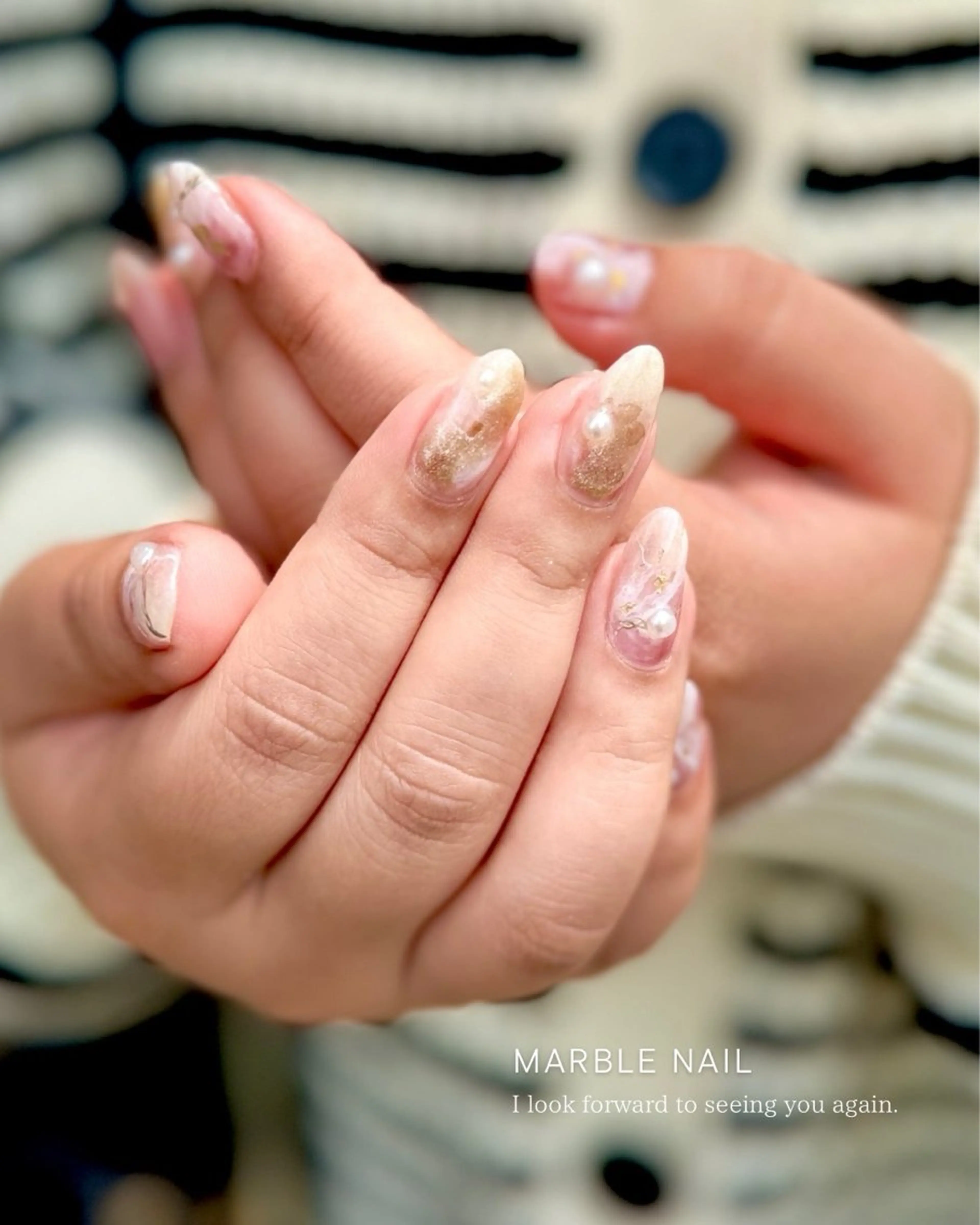 ネイル アートネイル フラワーネイル ジェルネイル マグネットネイル 大理石ネイル(マーブル) Seemly 千田町店所属・フラワーパラジェル 🌸シームリーエミのネイルデザイン