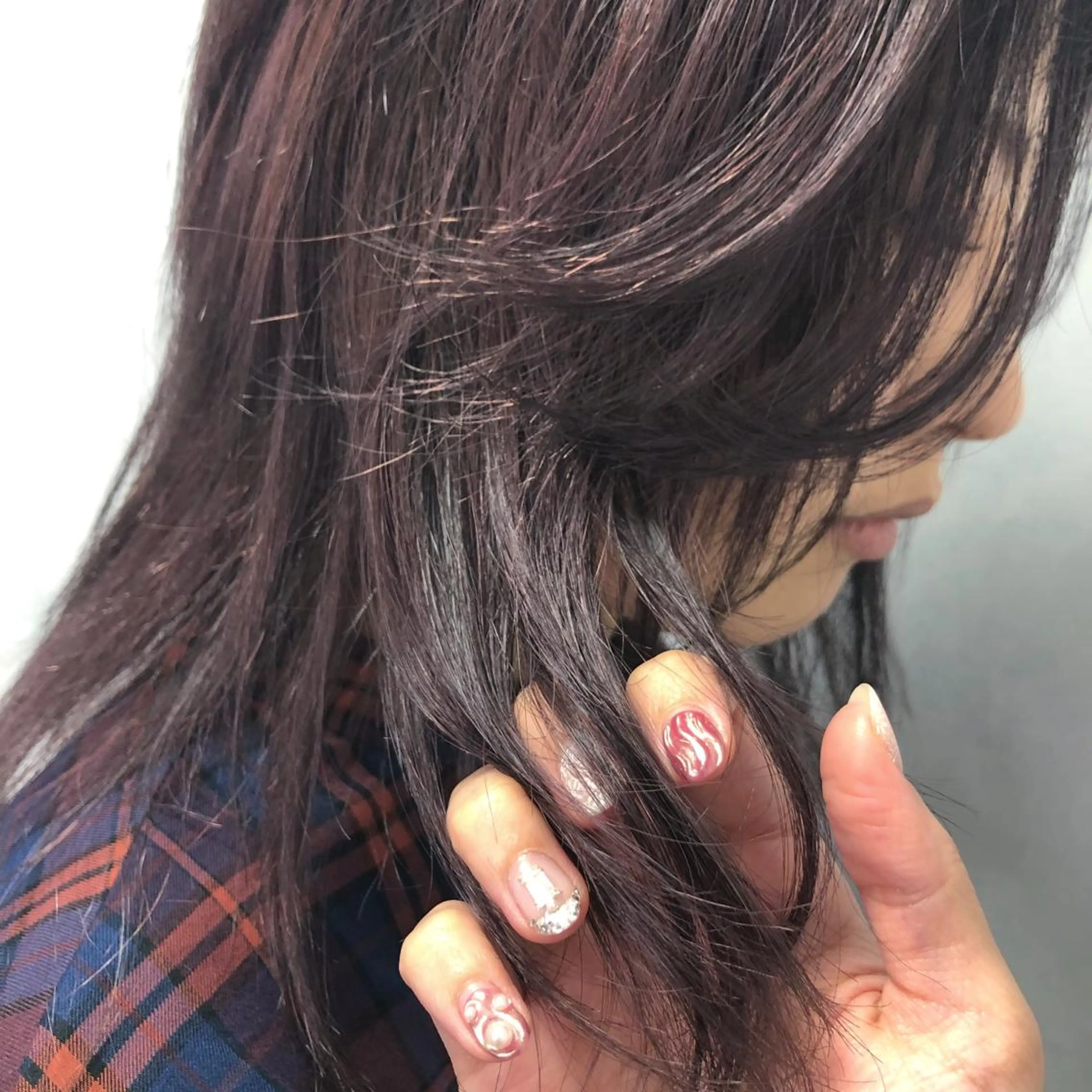 ミディアム カラー ORIKA 美容室のヘアスタイル