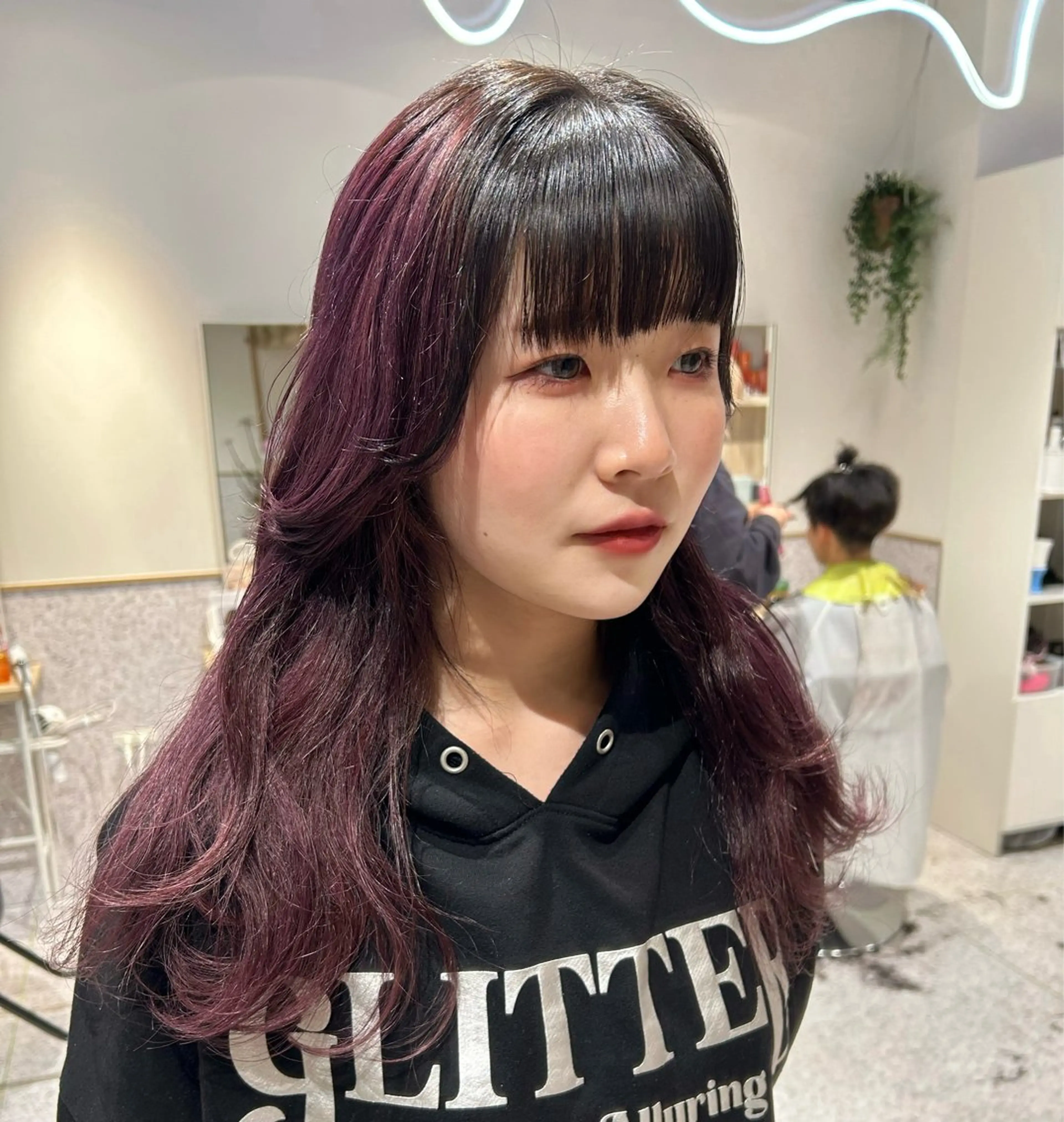 カラー ヘアアレンジ 成人式 ダブルカラー イヤリングカラー ハイトーンカラー インナーカラー ♡ハイトーン★ ネイル/しの♡のヘアスタイル
