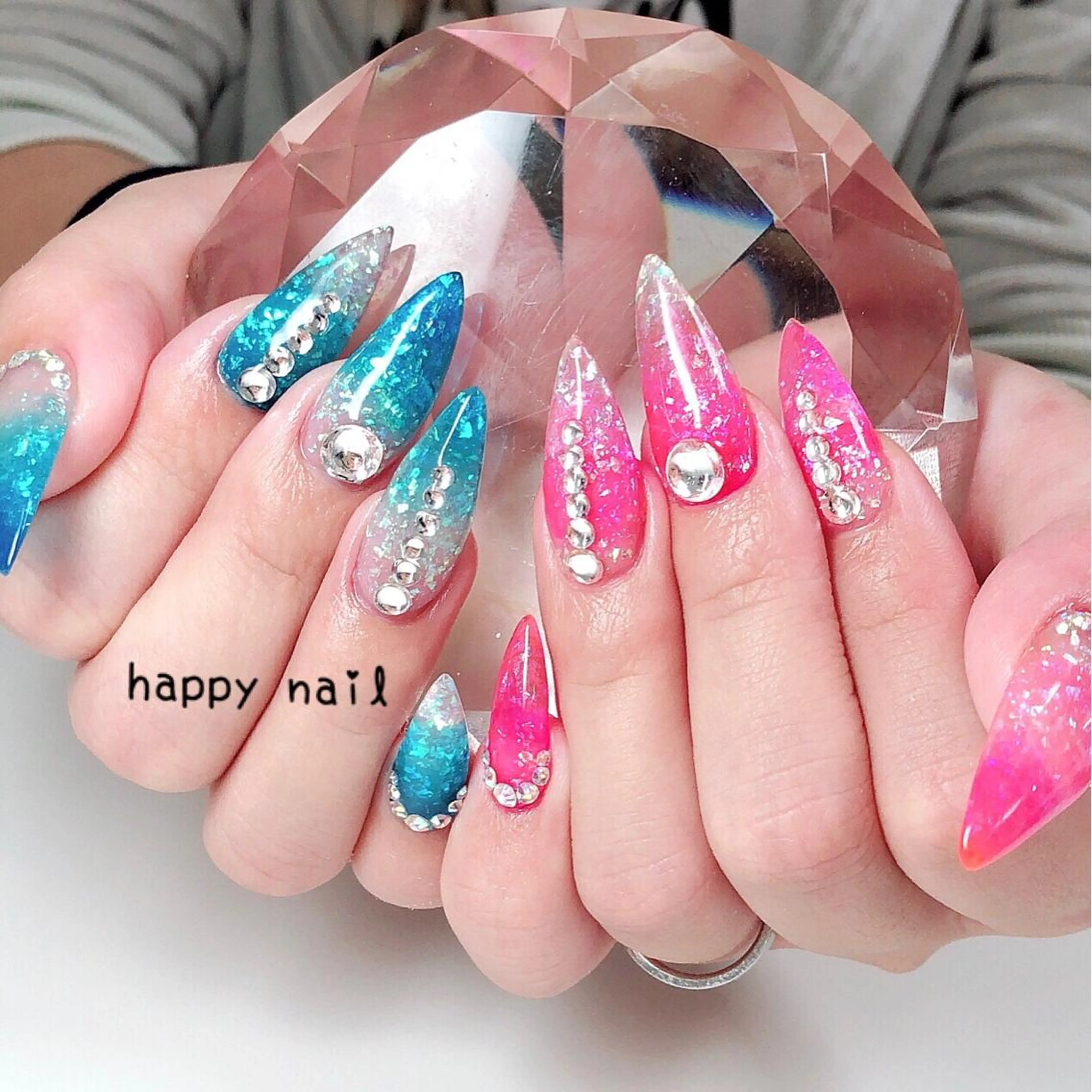 ネイル スカルプネイル 腸もみ腸活サロン Happy Lifeのエステ・リラクイメージ
