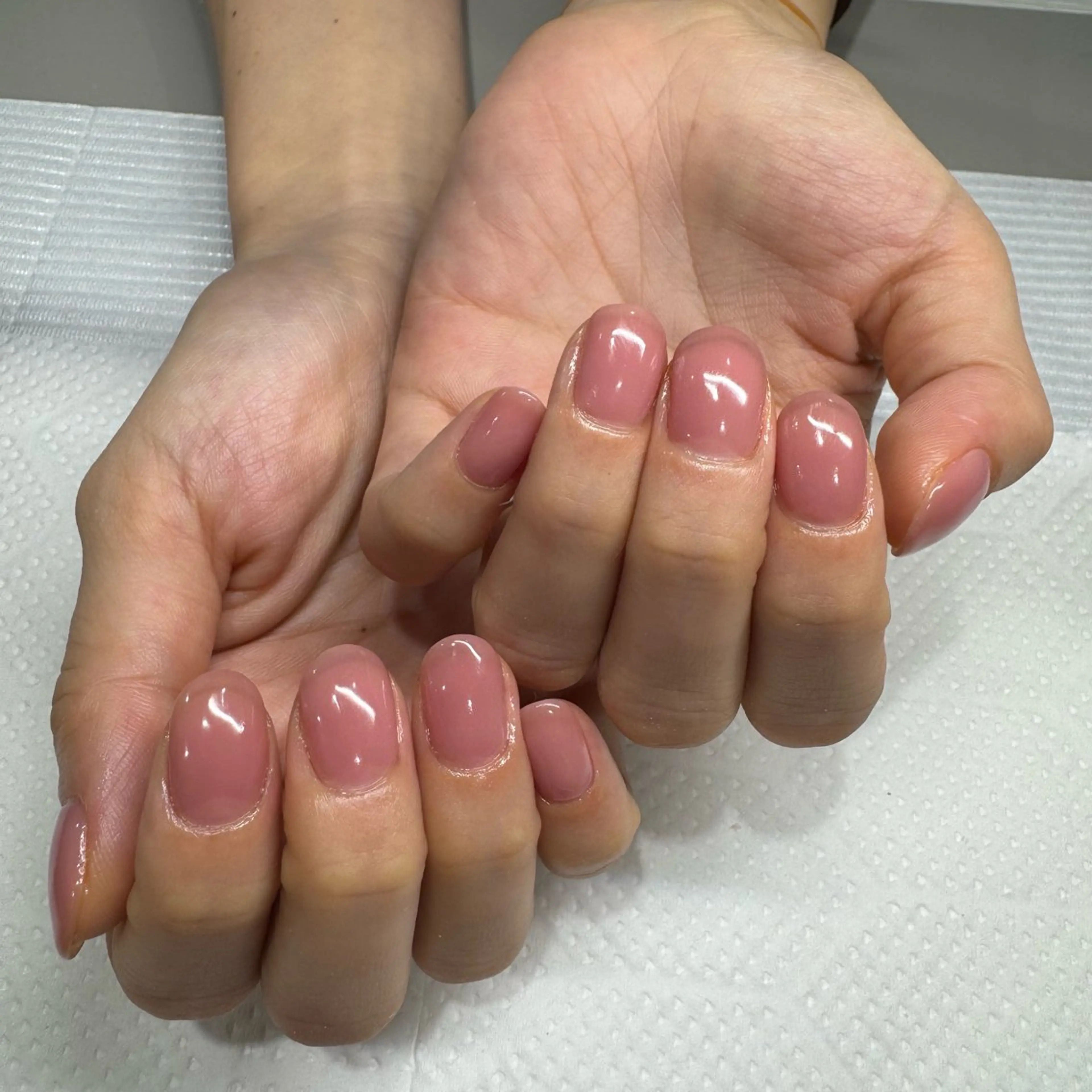 ネイル ピンク ピンクベージュ ハンドネイル 小野澤 紗智のネイルデザイン