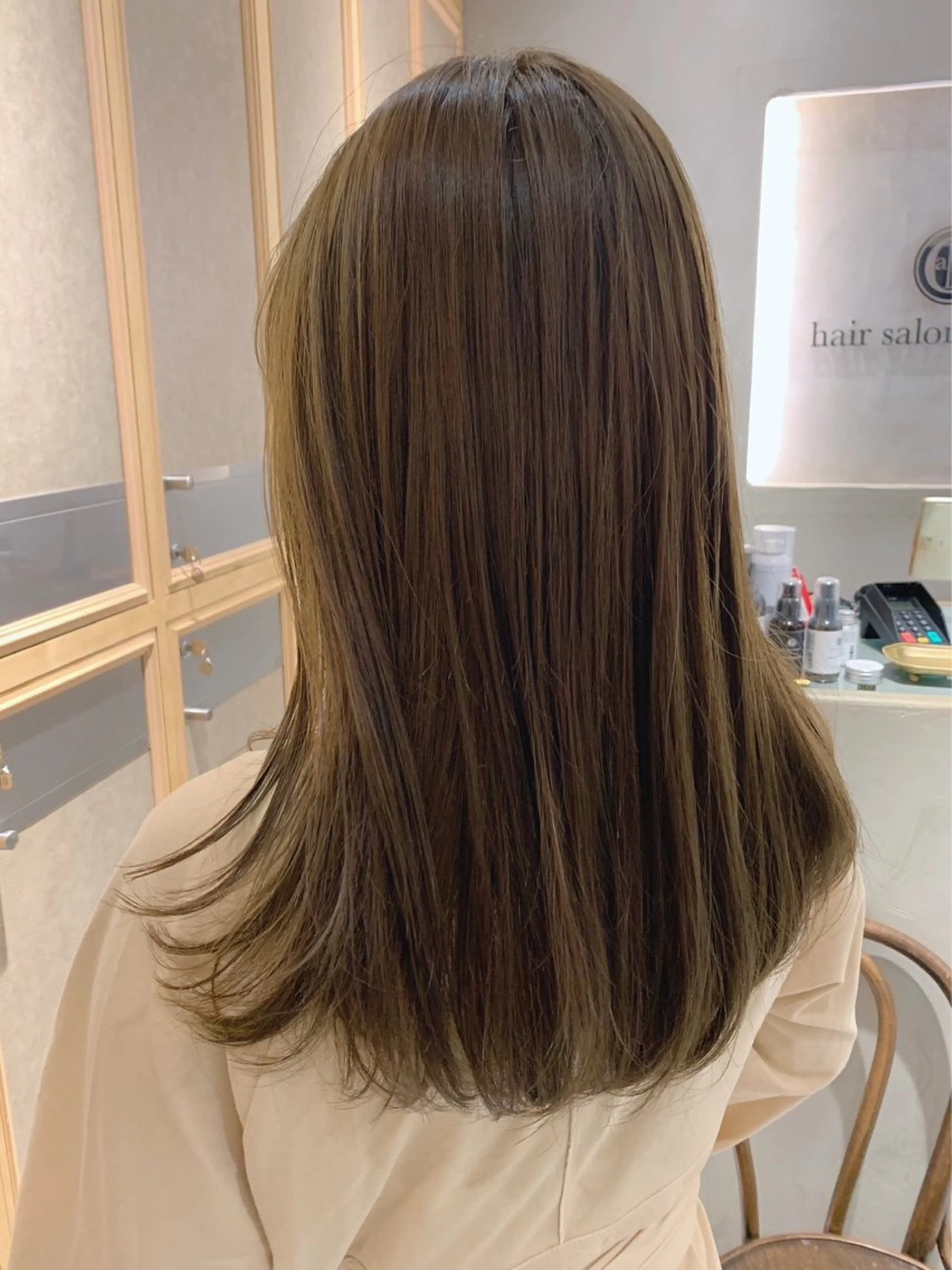 ロング カラー 透明感カラー 🪞yuuのヘアスタイル