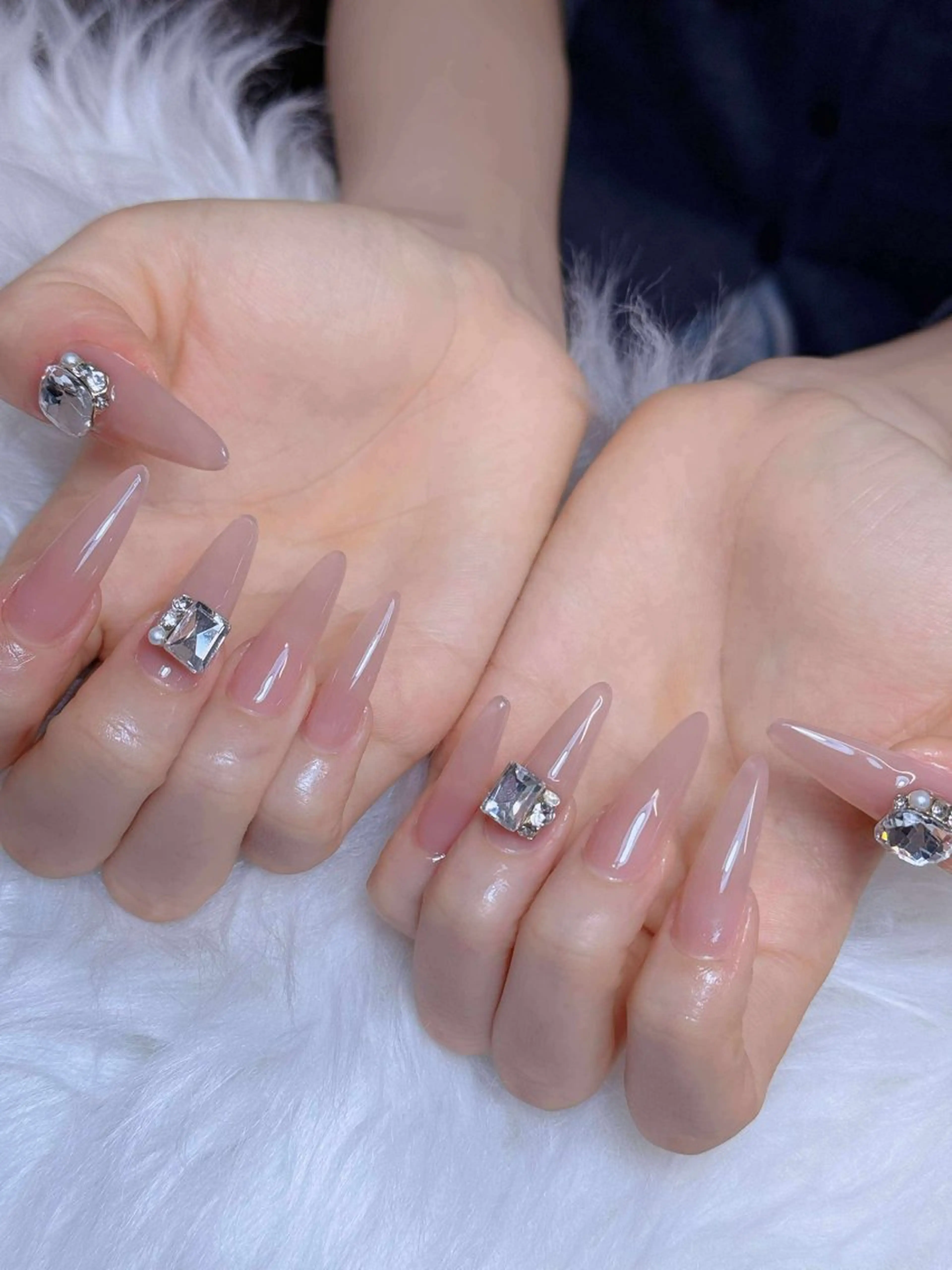 ネイル オーロラネイル チークネイル フットネイル フレンチネイル 韓国ネイル ハンドネイル Lumi Nailのネイルデザイン