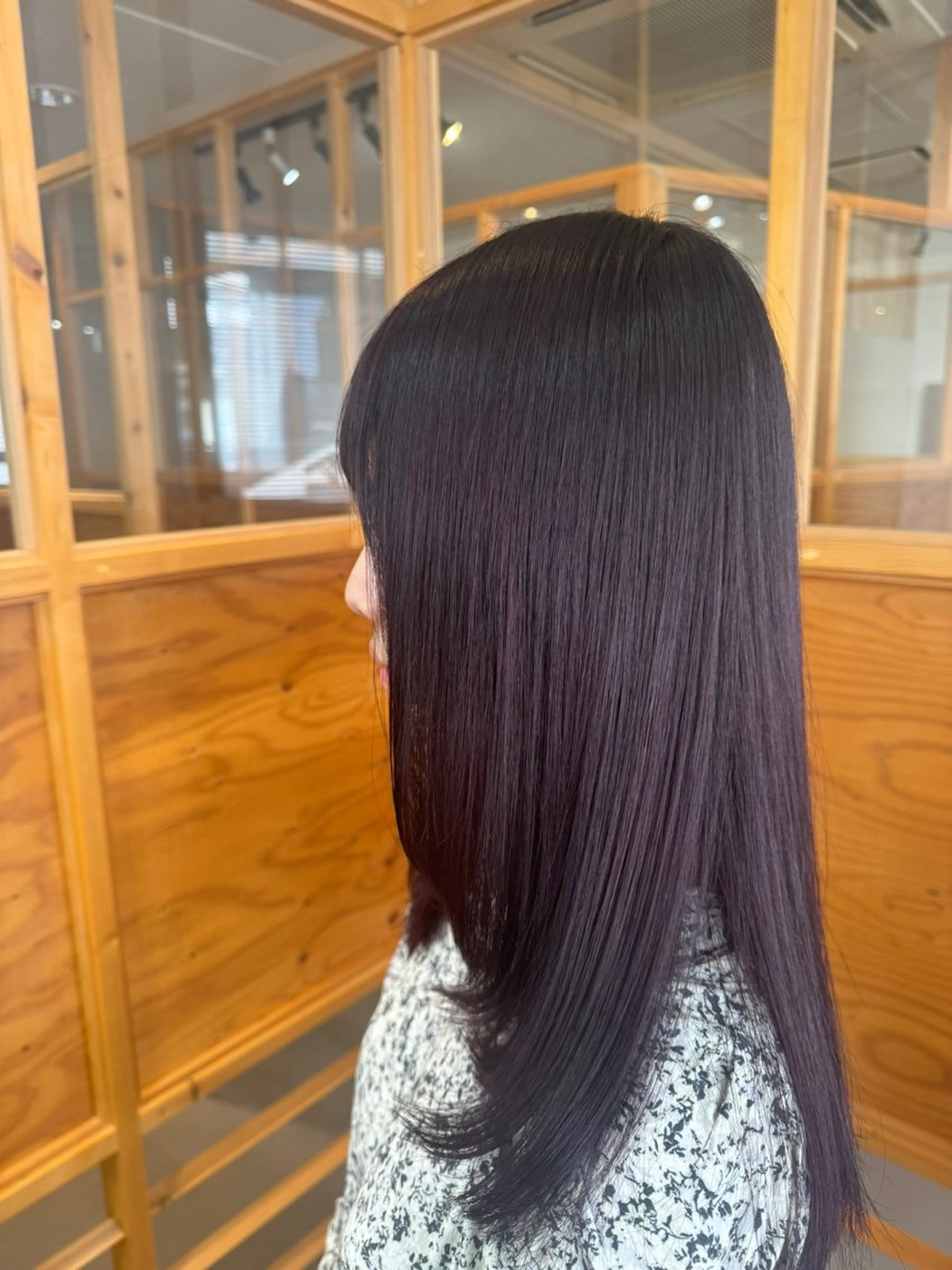 ミディアム カラー MOND / PINのヘアスタイル