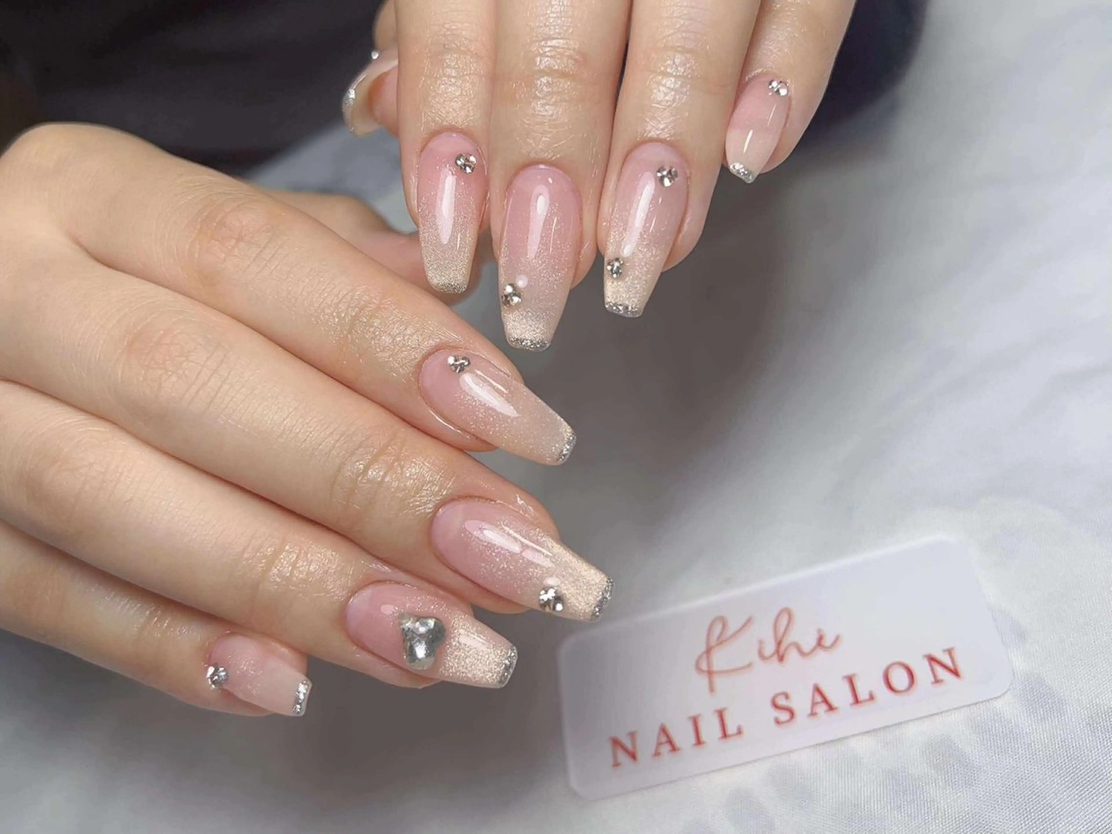 ネイル ハンドネイル ユリ🎀長さだし/ パラジェル/持ち込みのネイルデザイン