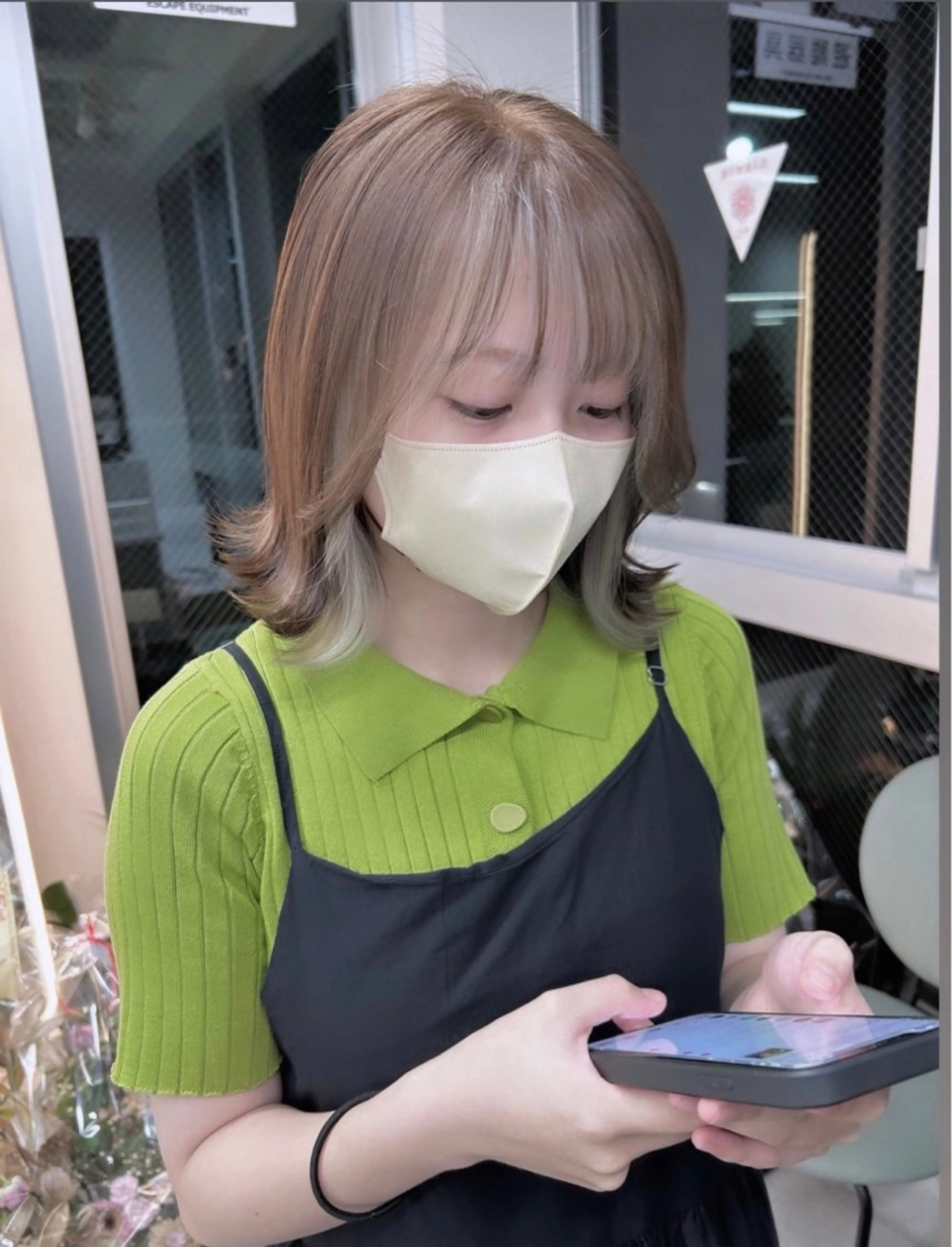 ミディアム カラー ヘアカラー トリートメント Roi ofGiseLのヘアスタイル