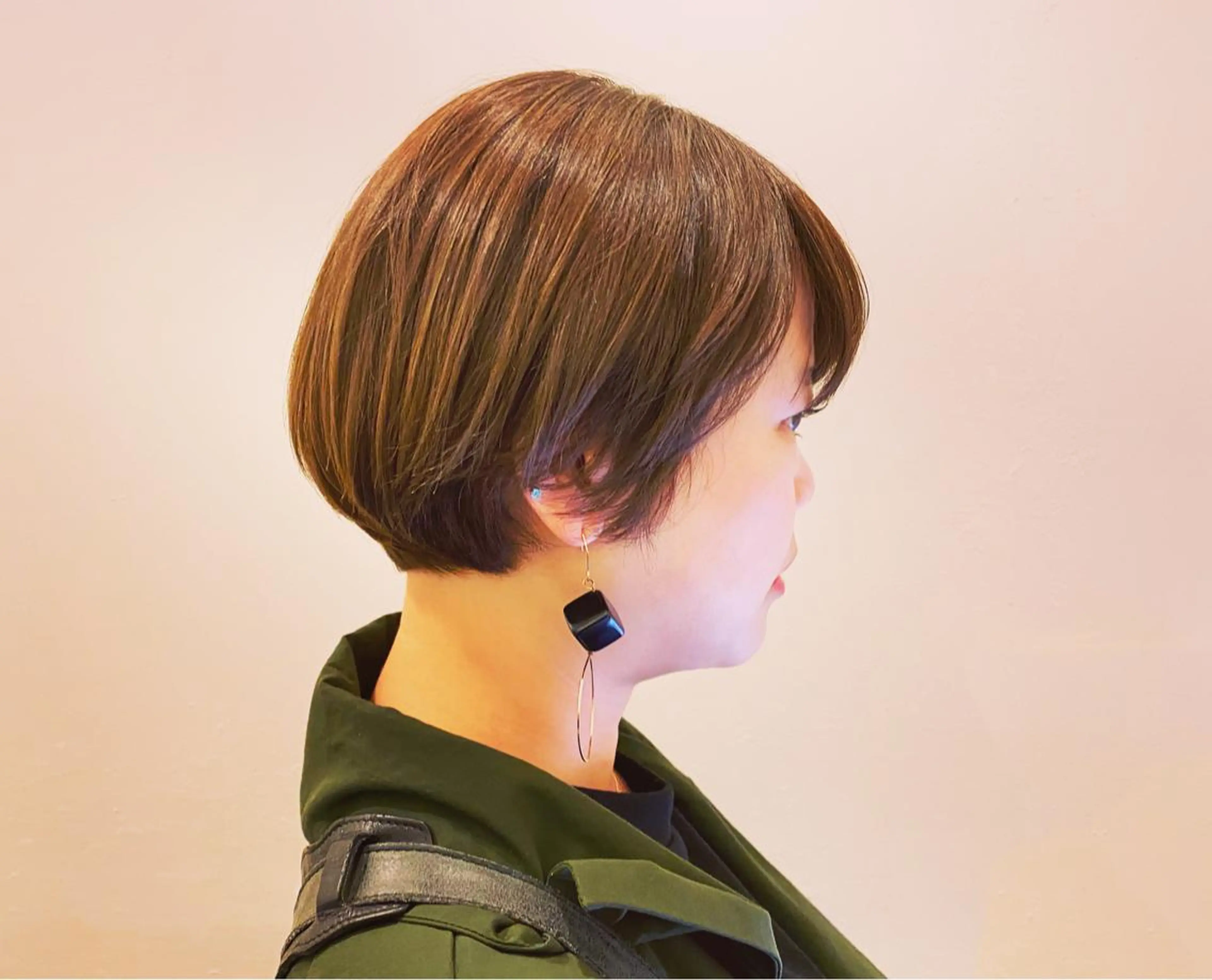 ショート カラー グラデーションカラー ボブ カット FLOW aoyama所属・✨レディース✨ 今だけカット￥０大石のヘアスタイル