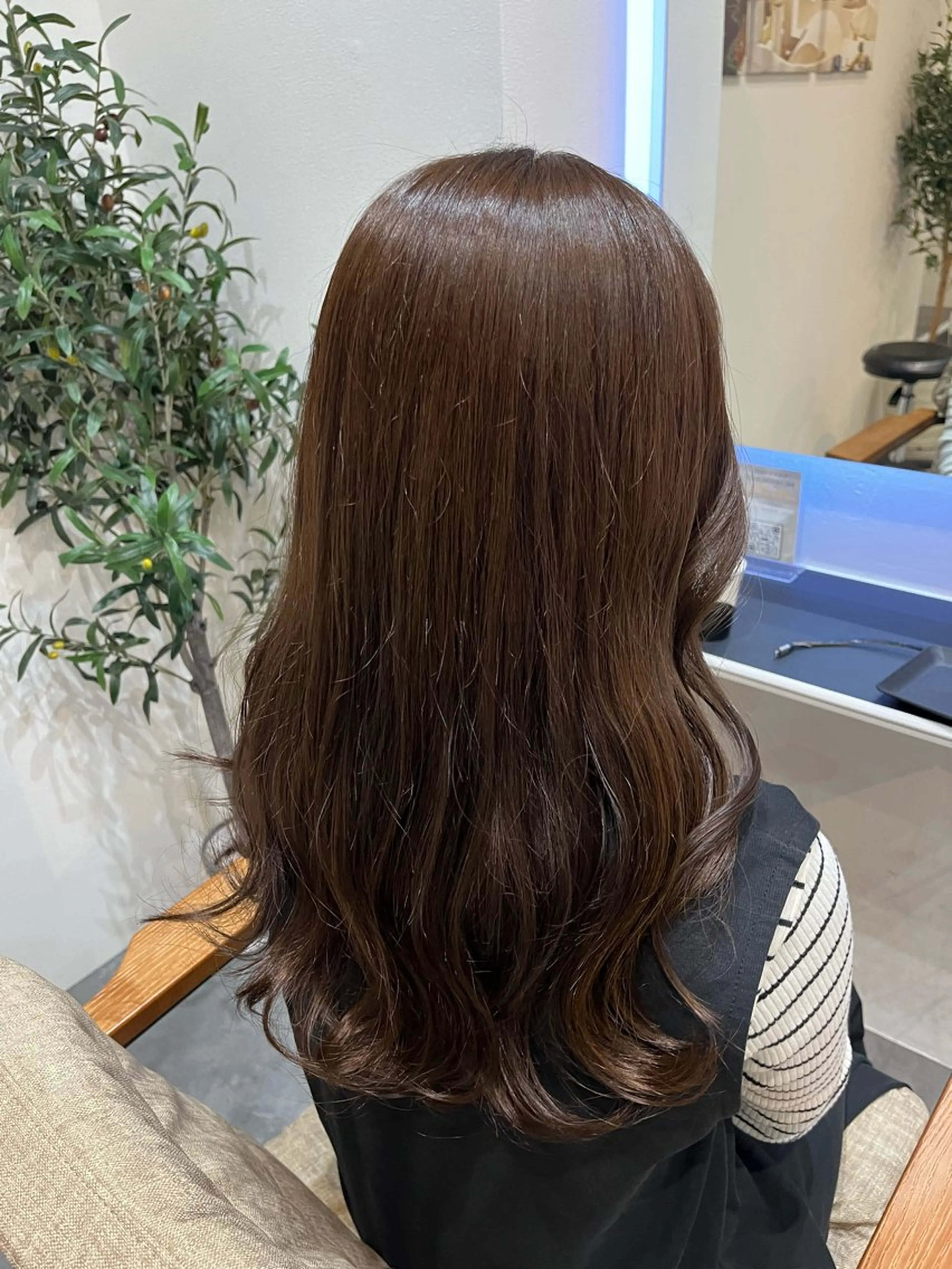ロング カラー ヘアカラー トリートメント 藤田 詩織のヘアスタイル
