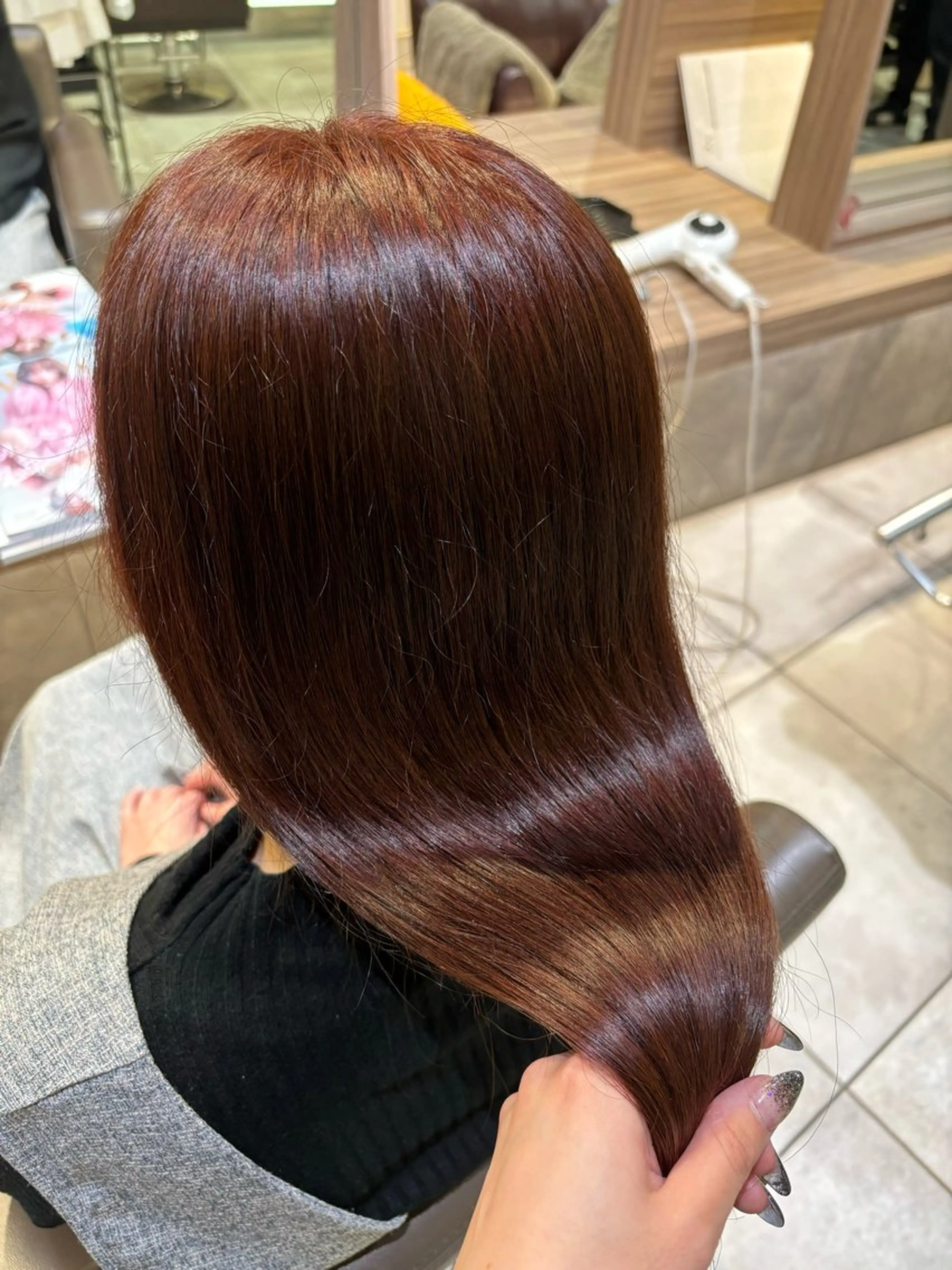 ロング カラー ブリーチ ブリーチなしカラー 𝗄𝖺𝗇𝗈 / 王道モテヘア🖤のヘアスタイル