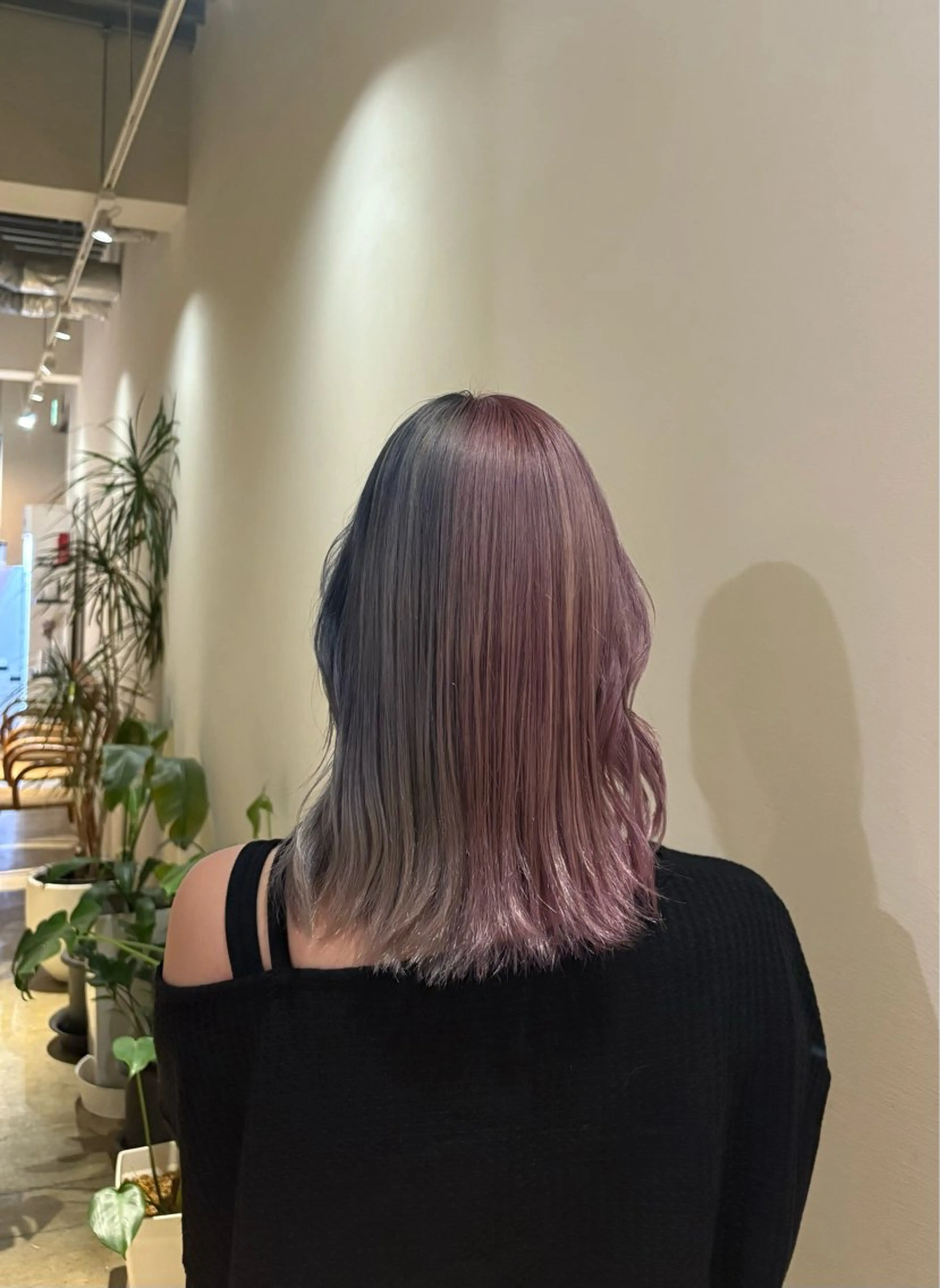 ミディアム カット ヘアカラー かりかわ まみのヘアスタイル