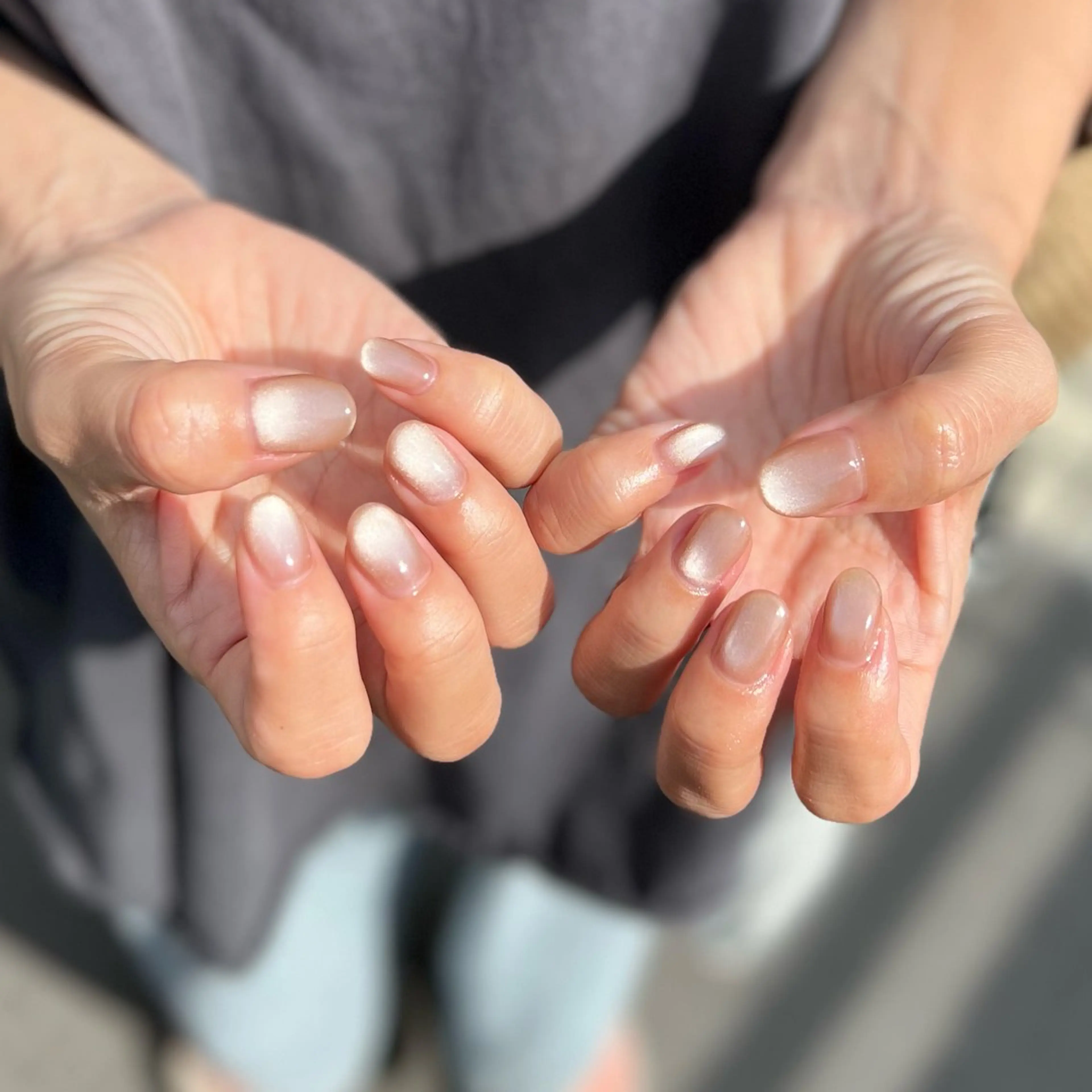 【フィルイン】パラジェル Hand マグネットorフラッシュ 一度塗りワンカラー(ドライケア込)オフ無料の写真