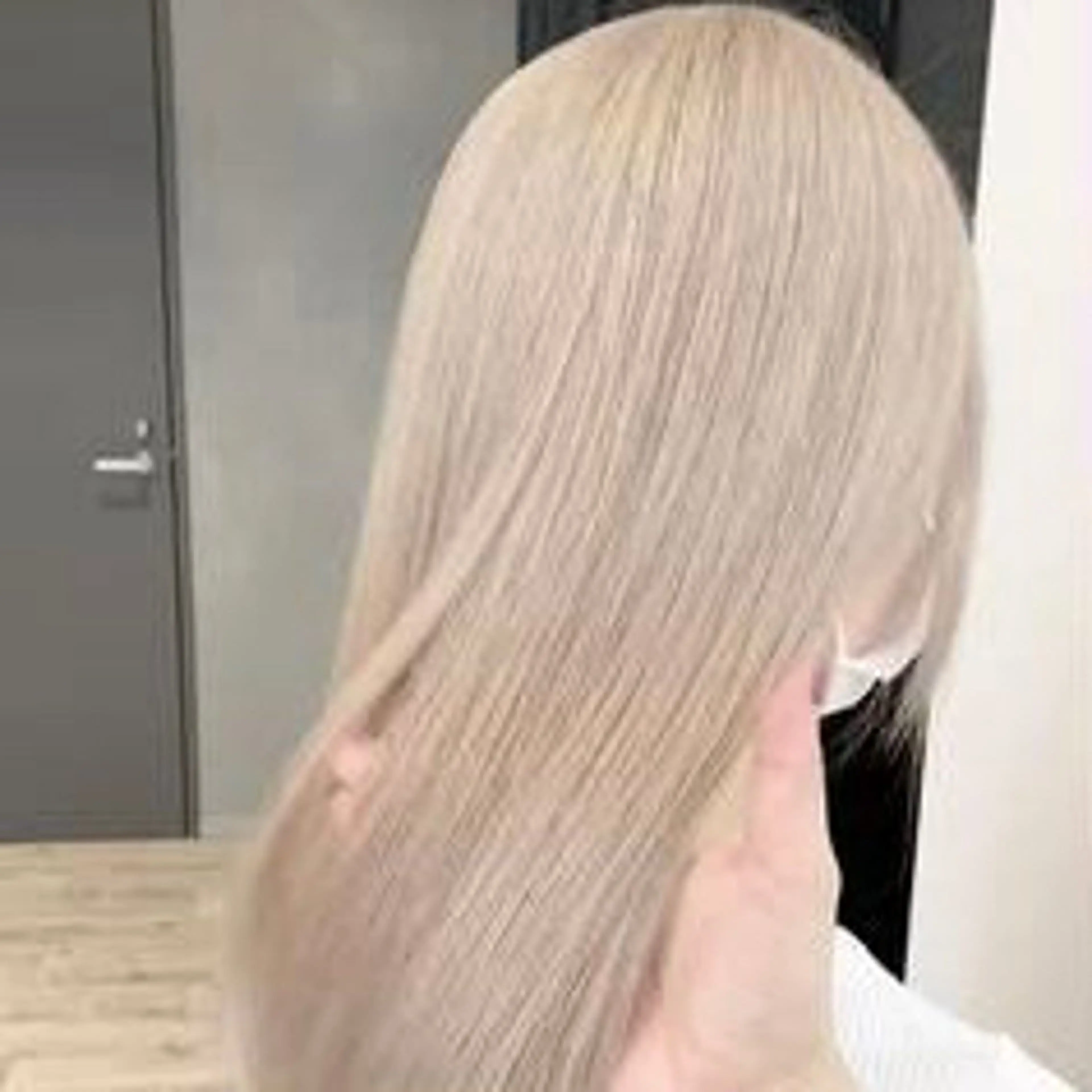セミロング emanon池袋東口所属・🎈艶髪特化🎈 まつもとのヘアスタイル
