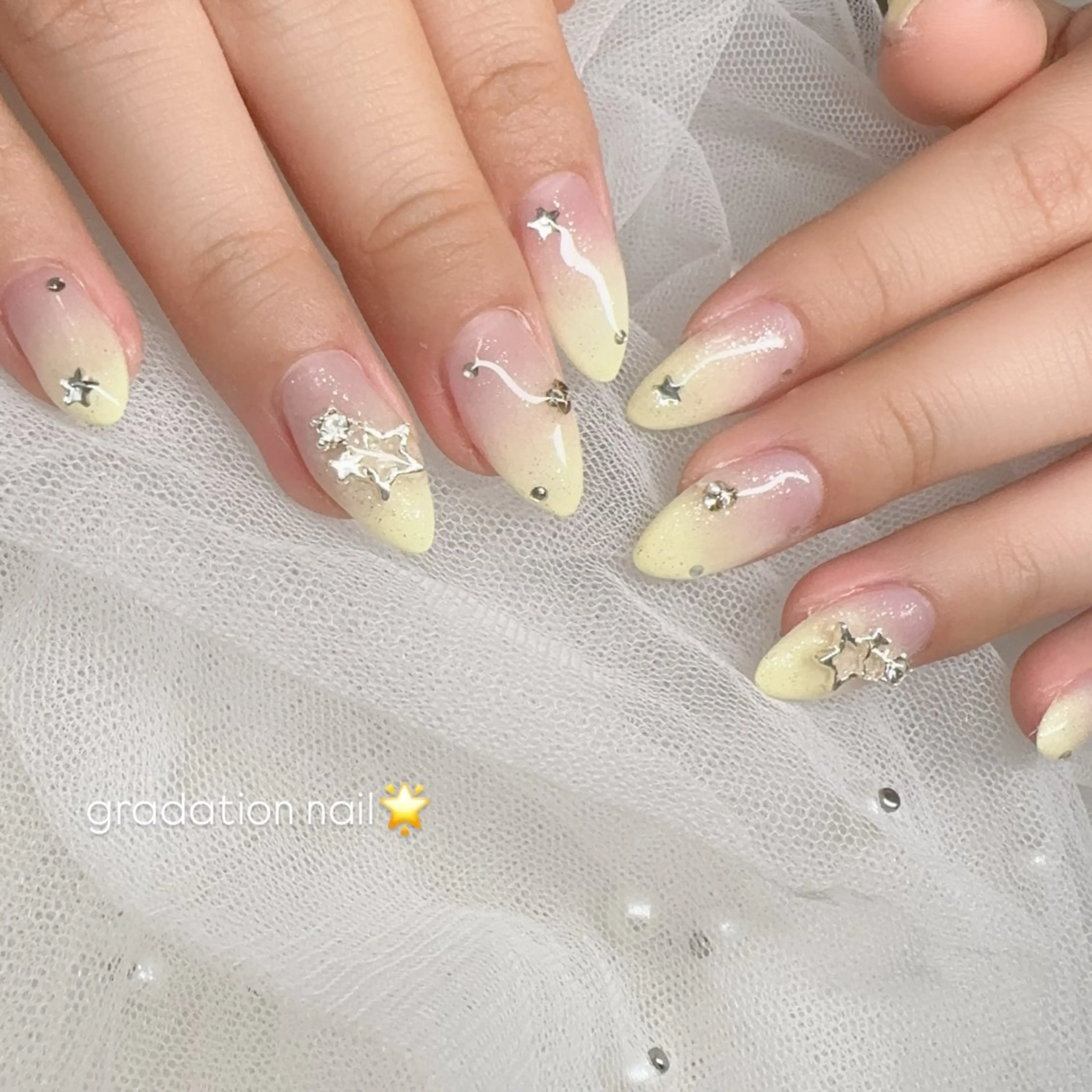 ネイル R nail.のネイルデザイン
