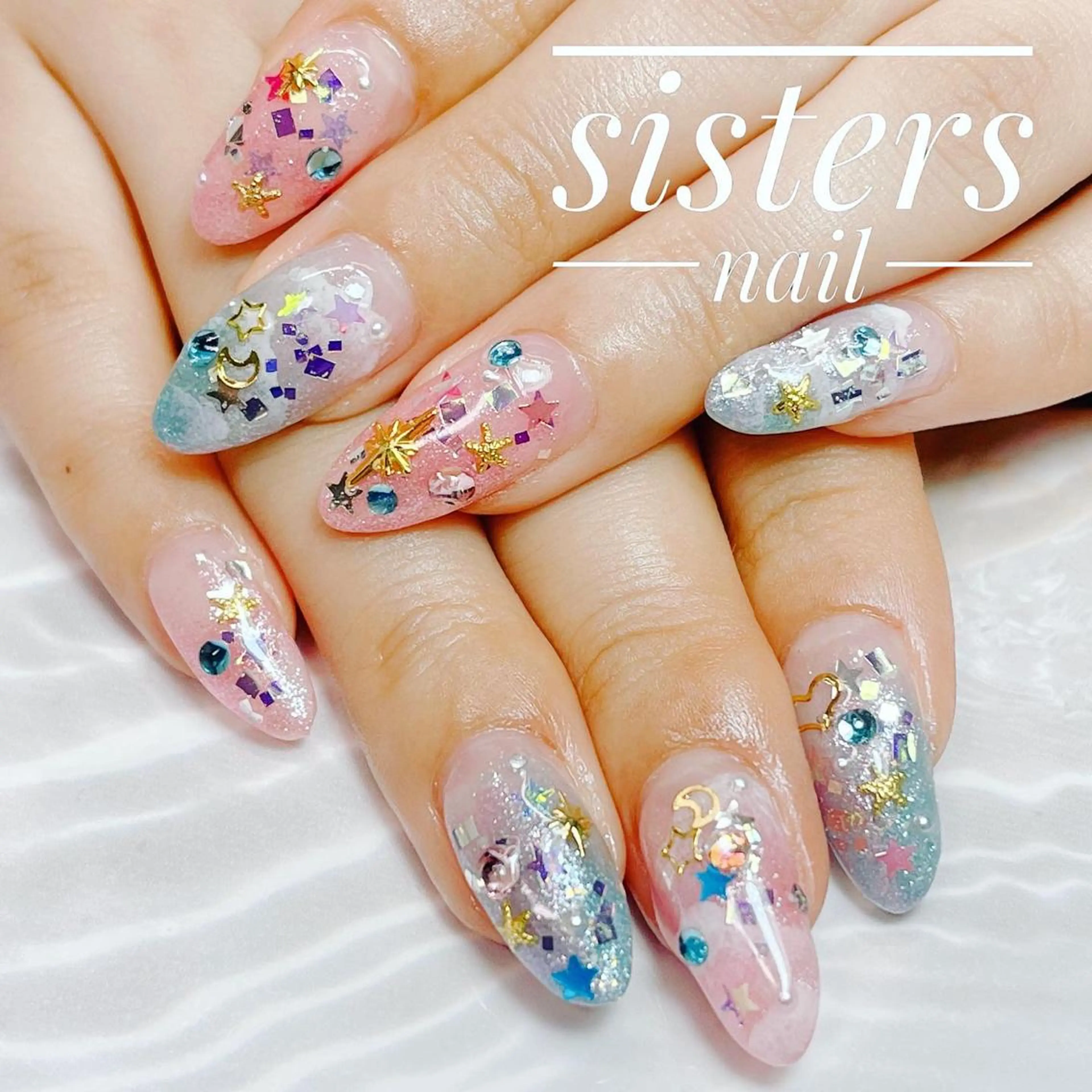 ネイル アートネイル キラキラネイル sisters nail.fのネイルデザイン