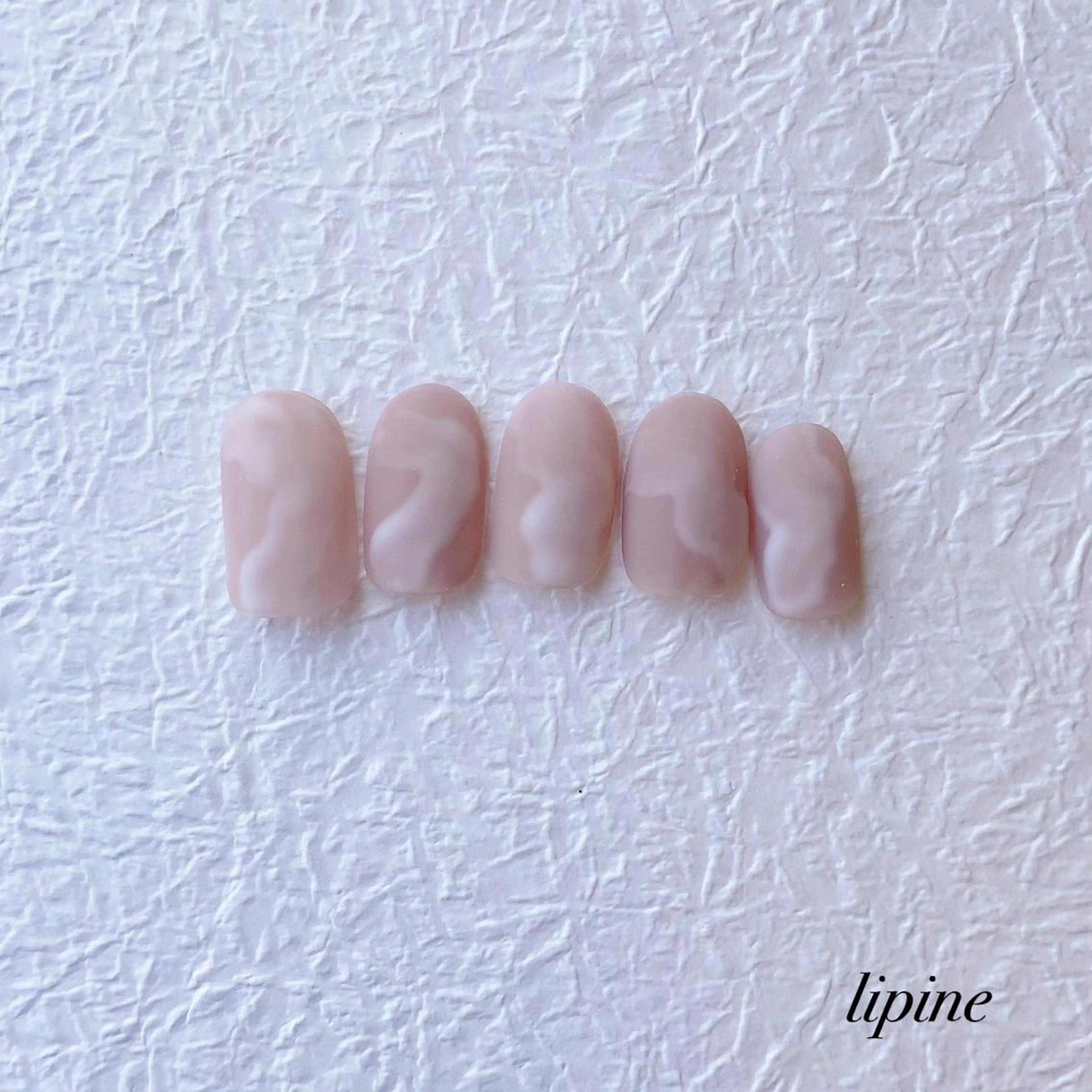 ネイル ニュアンスネイル ネイルサロン lipineのネイルデザイン