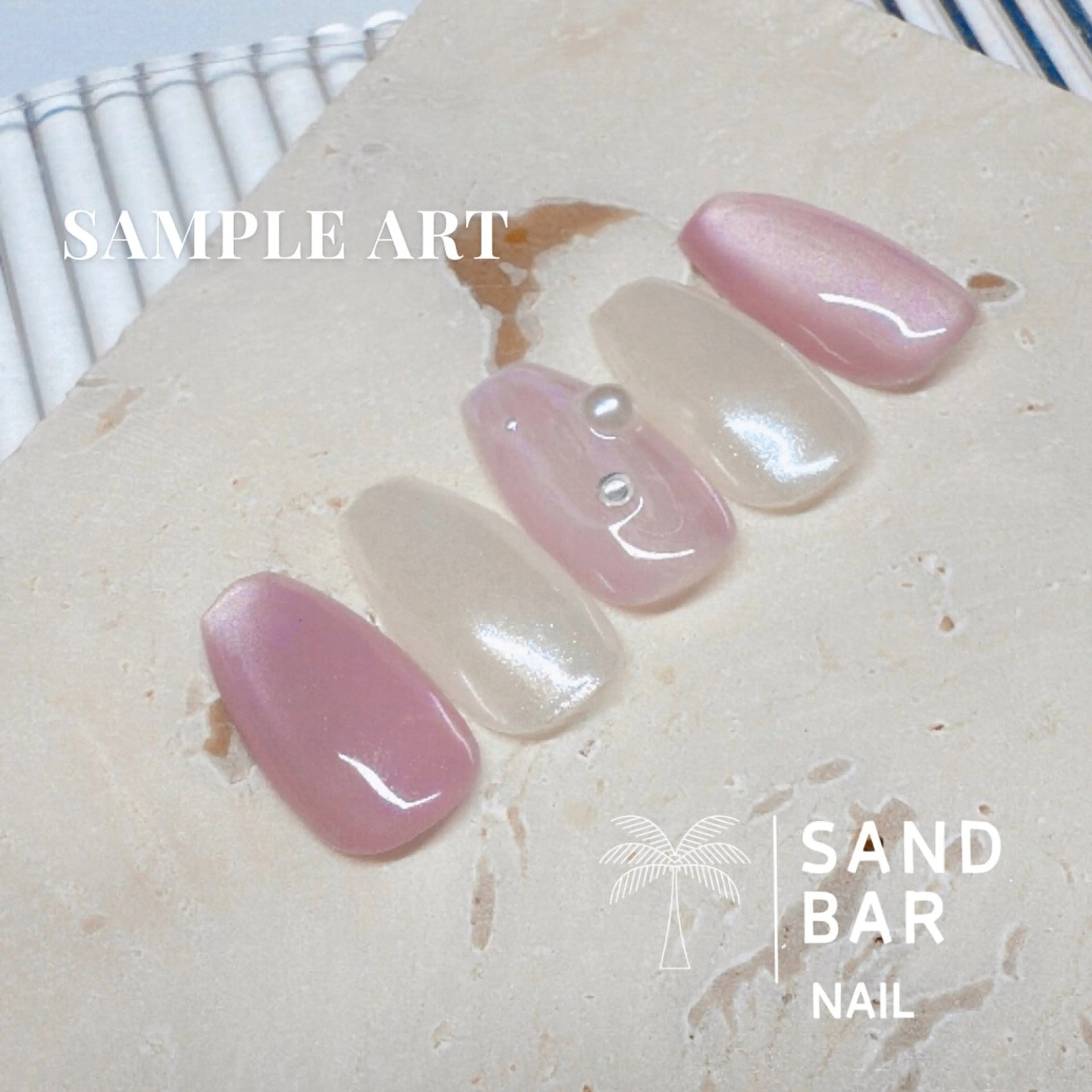 ネイル アートネイル マグネットネイル ミラーネイル シンプルネイル SAND BAR NAIL所属・SAND BAR  NAILのネイルデザイン