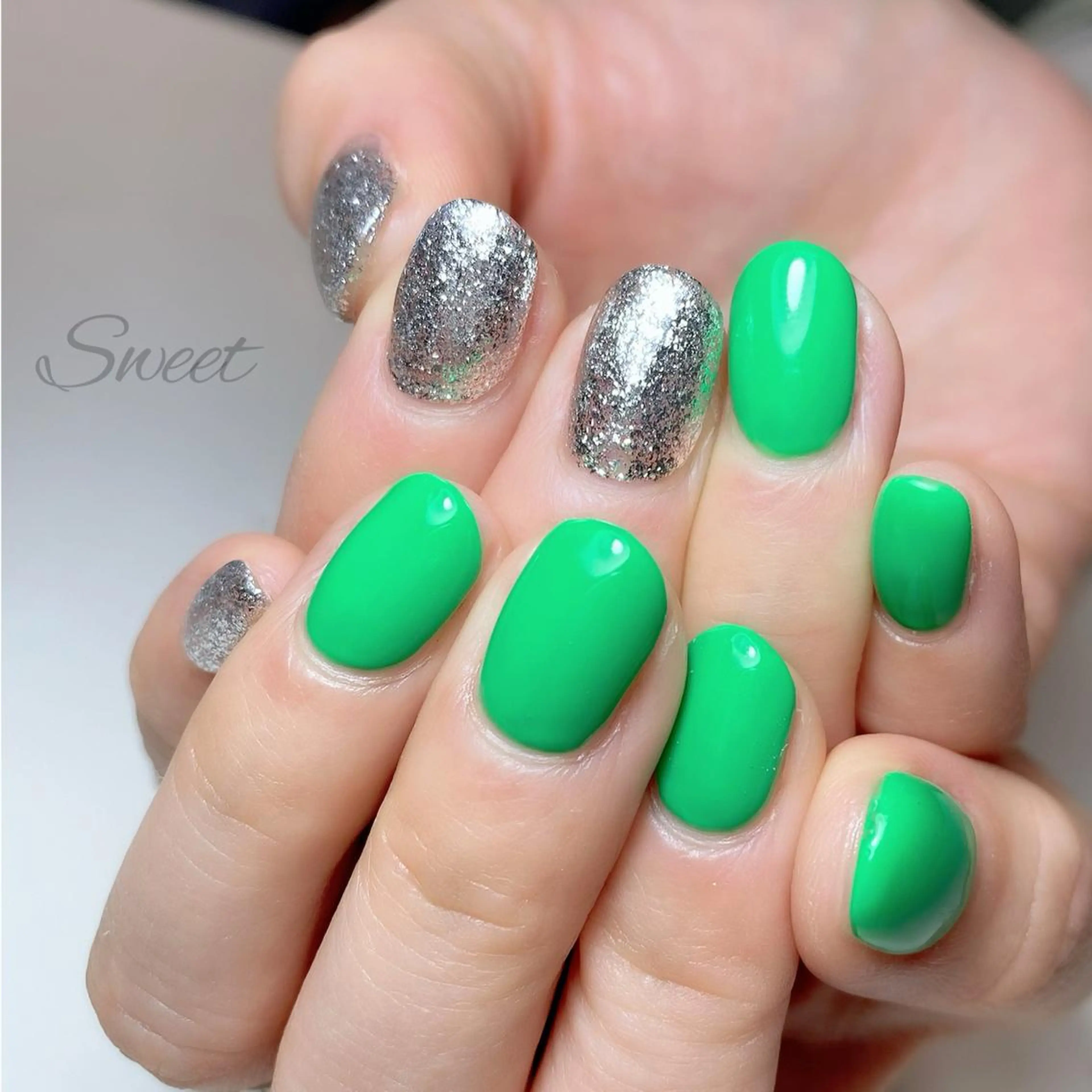 ネイル sweet 仲野陽子のネイルデザイン